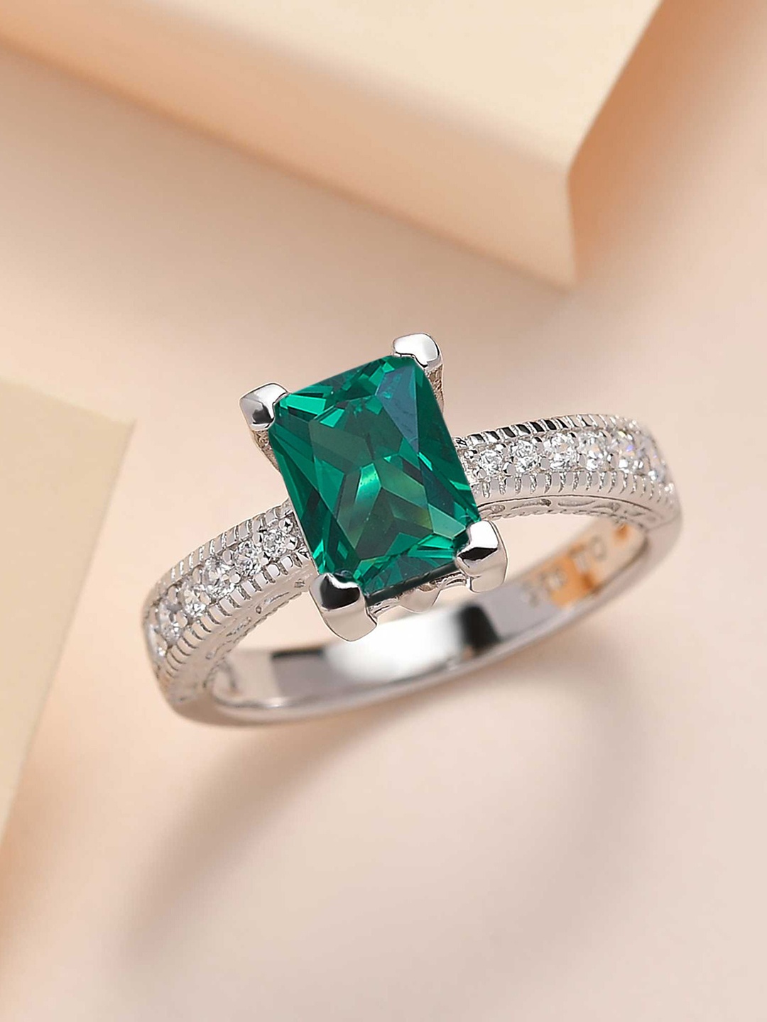 

Ornate Jewels Women 925 Silver Ring