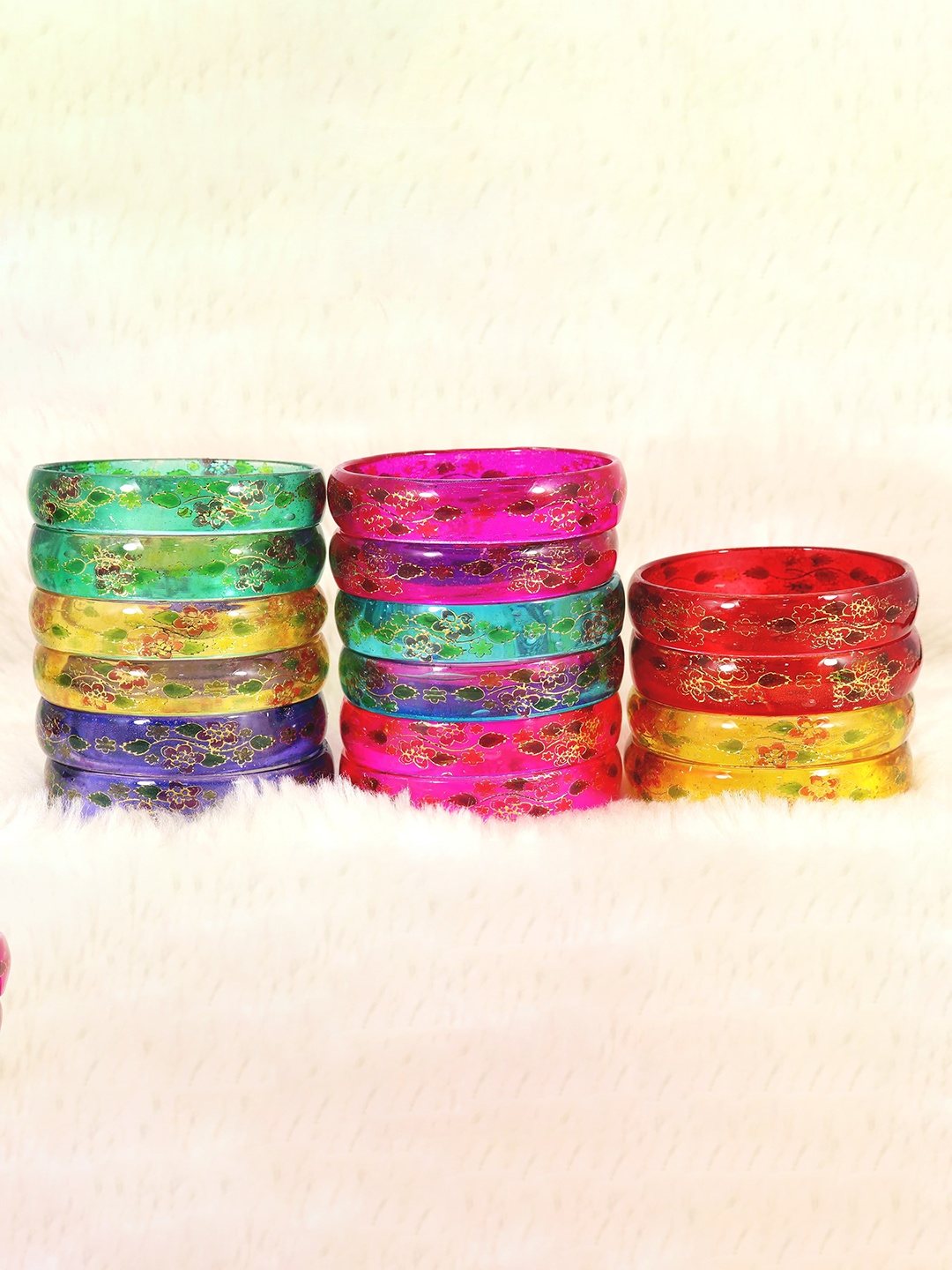 

ZULKA Set of 16 Multi Colour Glass Bangles