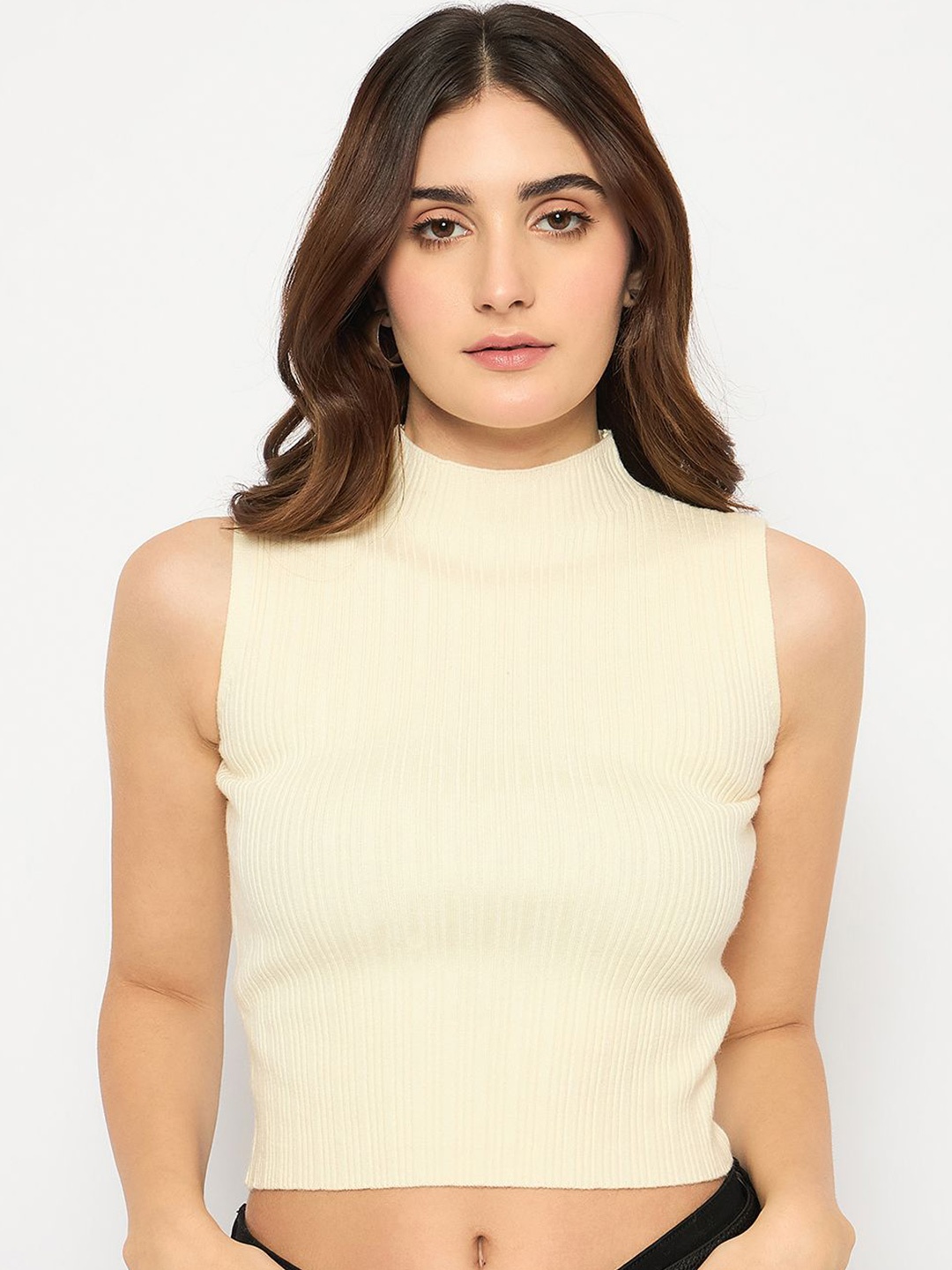 

Madame Women Striped Crop Sweater Vest, Off white