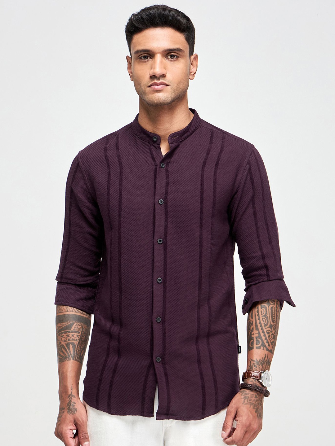 

Red Flame Men Band Collar Textured Cotton Linen Casual Shirt, Maroon