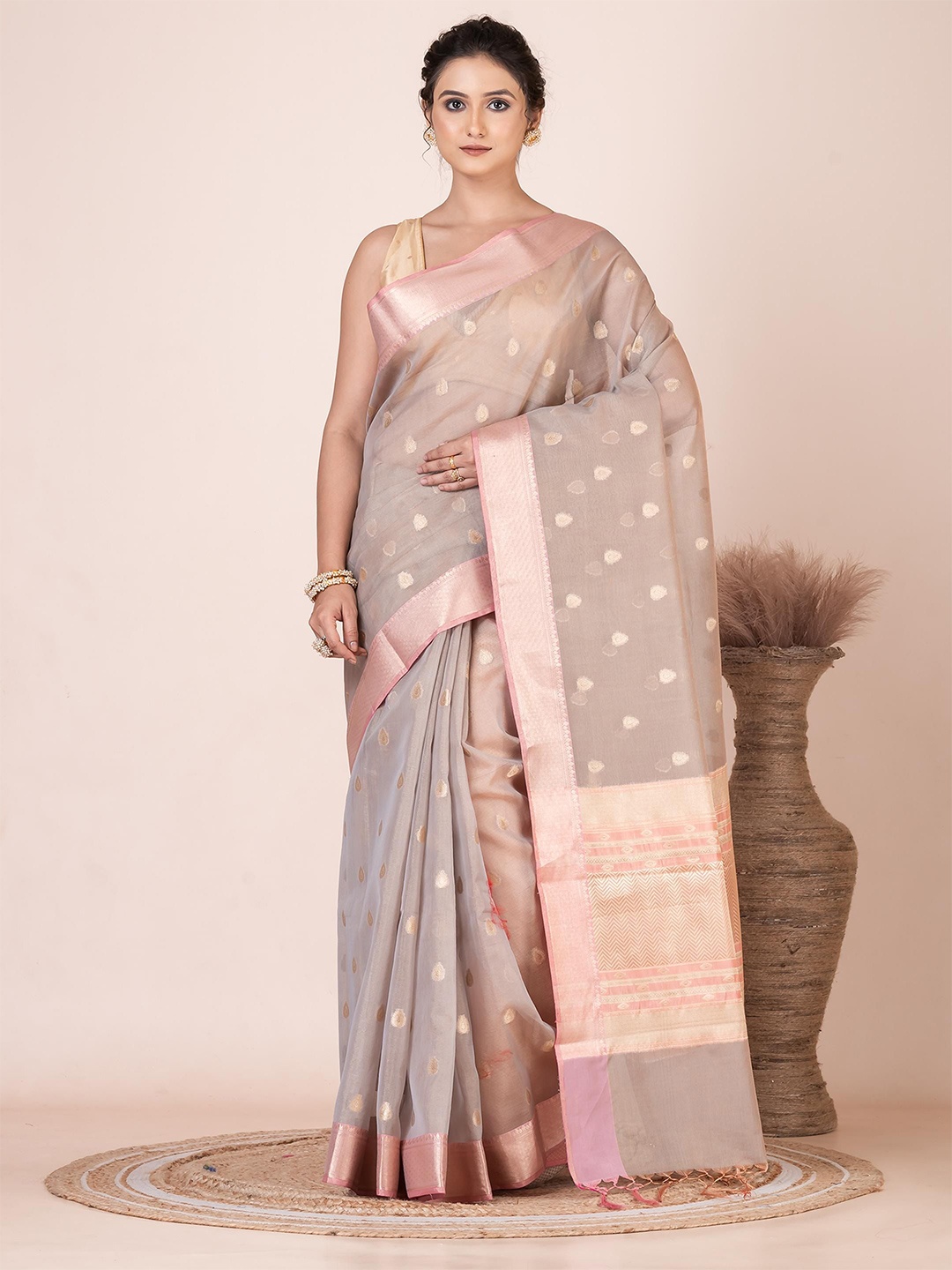 

VIBHAVARI Woven Design Zari Organza Saree, Taupe