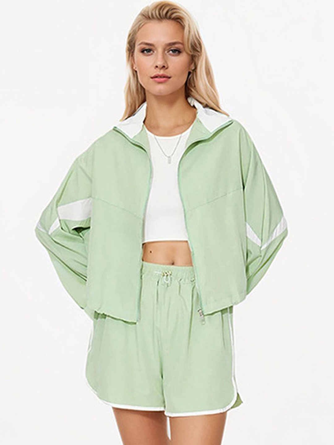 

LULU & SKY Shirt Collar Neck Long Sleeves Sweatshirt With Shorts, Green