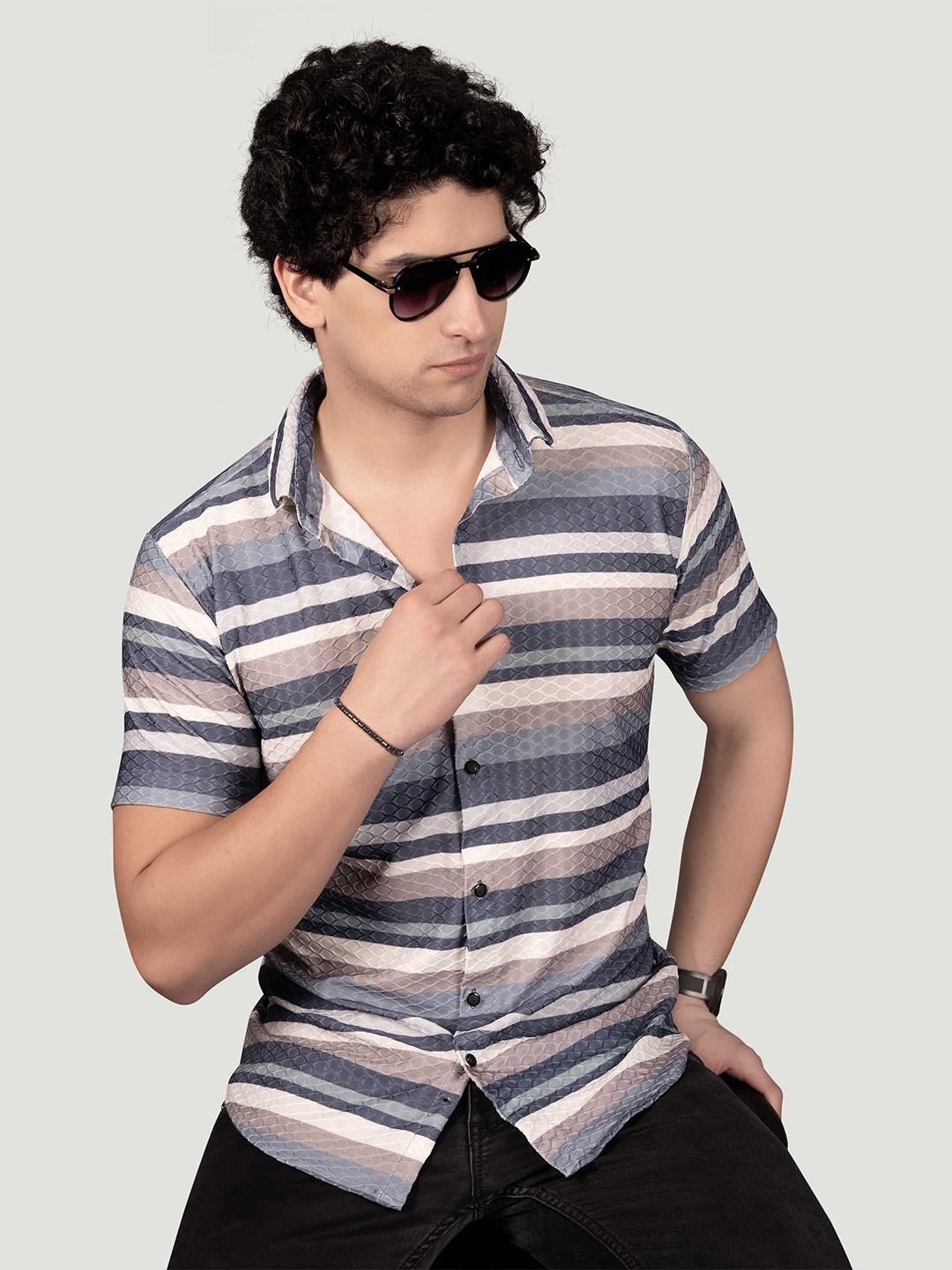

ALMATY Men Comfort Slim Fit Striped Casual Shirt, Peach