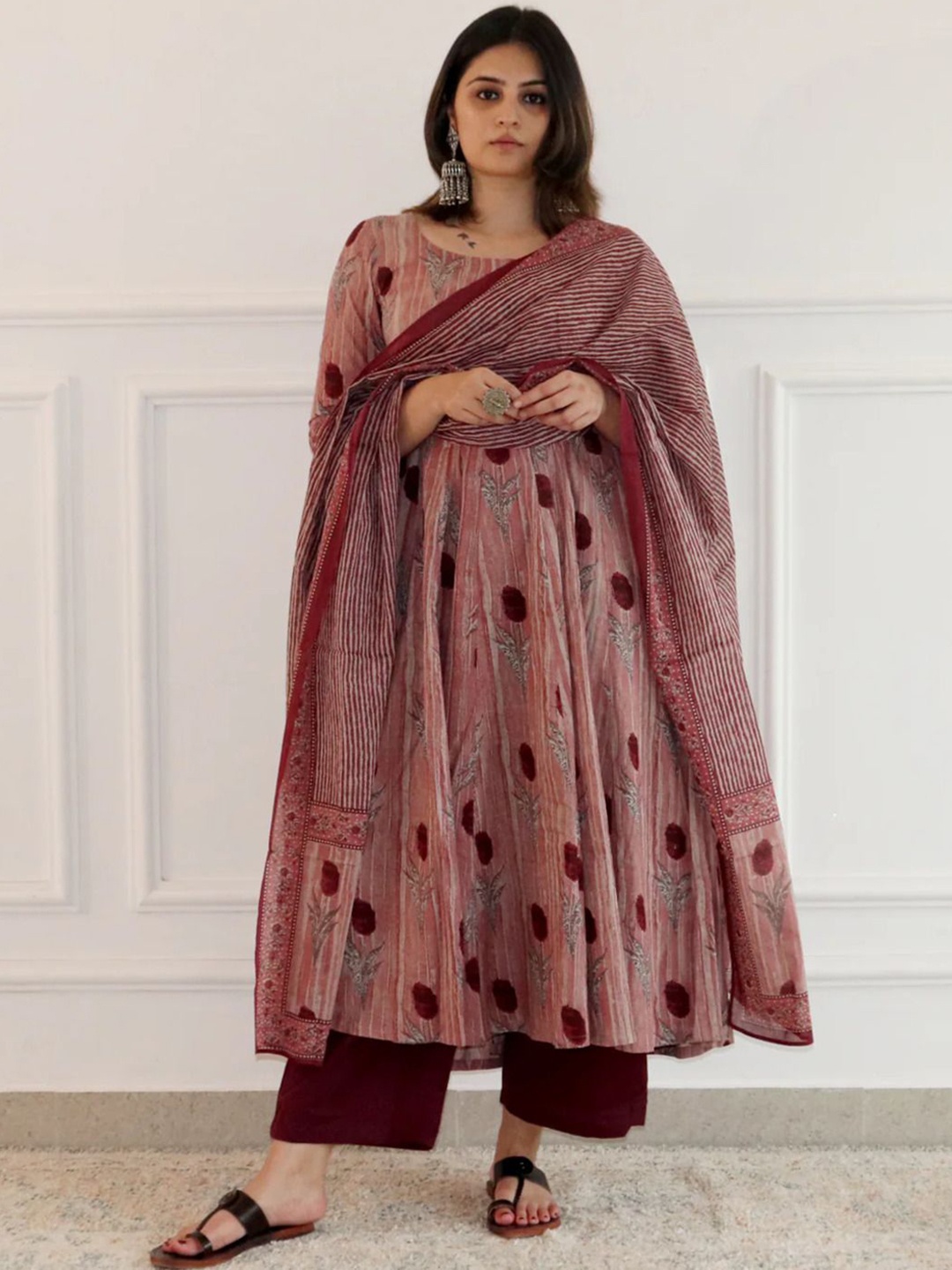 

KALINI Geometric Print Anarkali Kurta with Palazzos & With Dupatta, Maroon