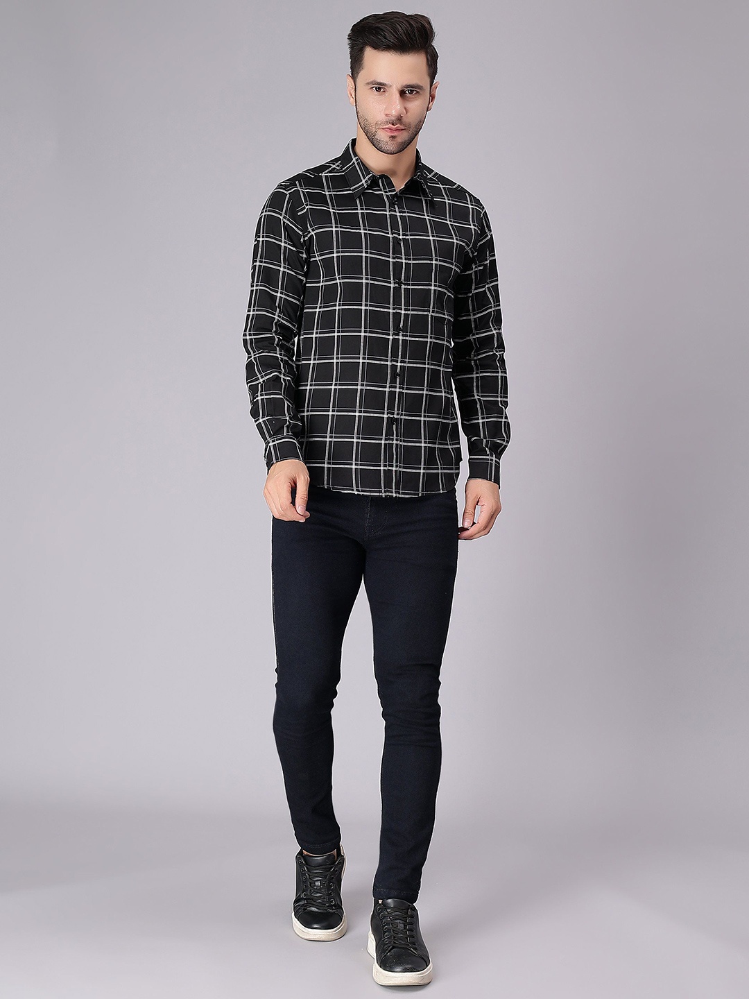 

HERE&NOW Men Comfort Spread Collar Tartan Checked Cotton Casual Shirt, Black