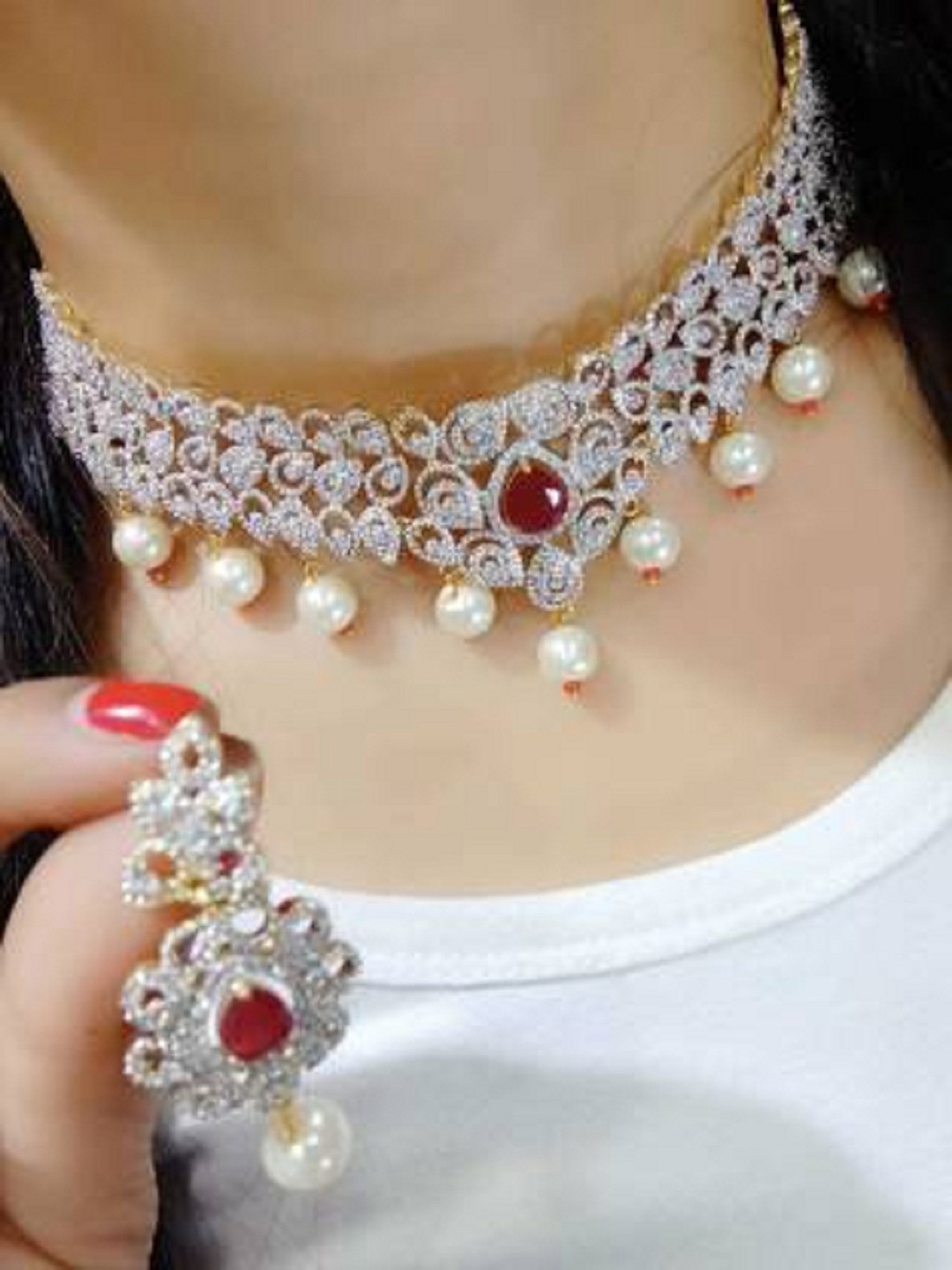 

SUNHARI AD-Studded & Beaded Jewellery Set, Gold
