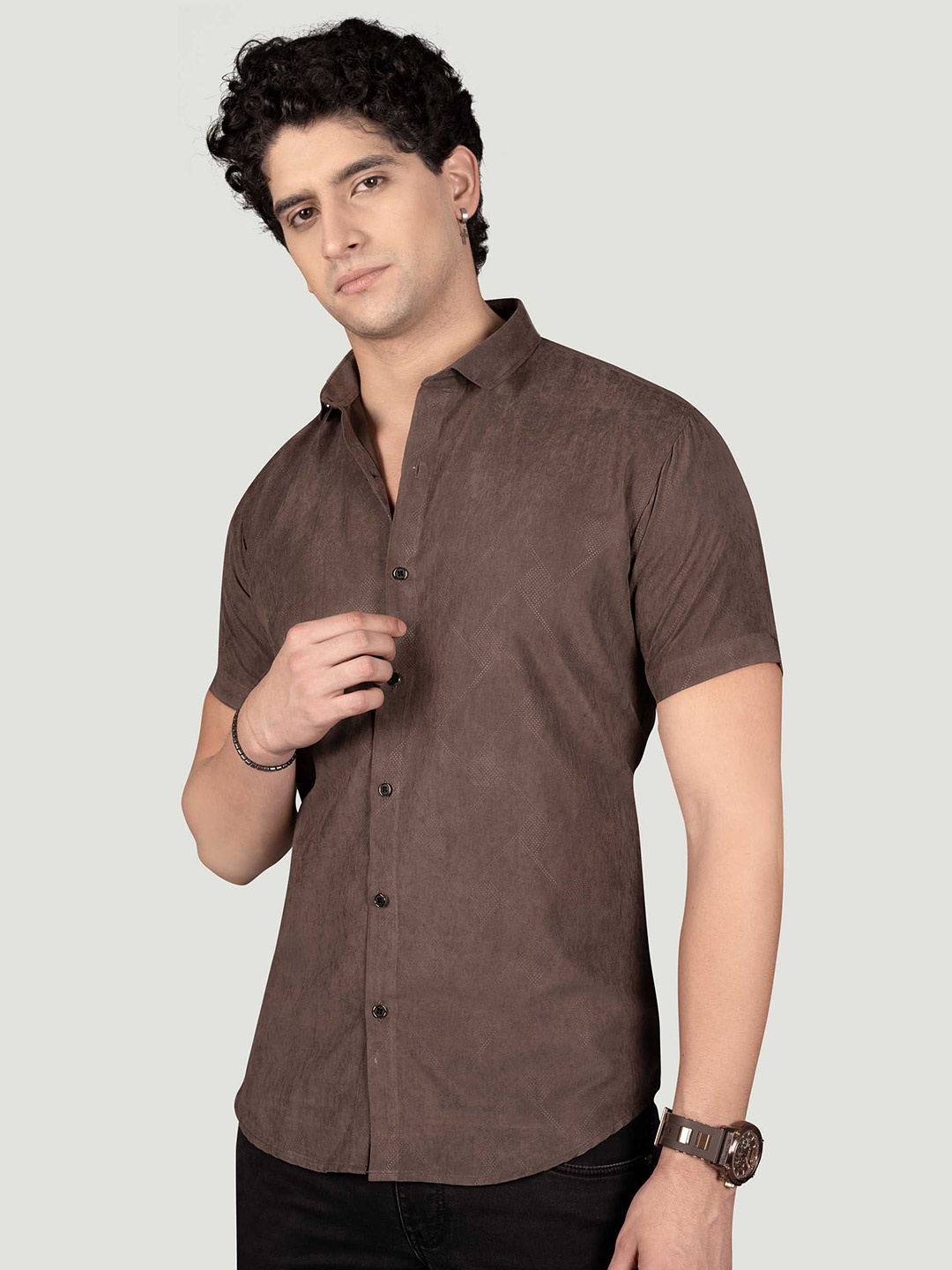 

ALMATY Men Comfort Fit Checked Opaque Casual Shirt, Brown