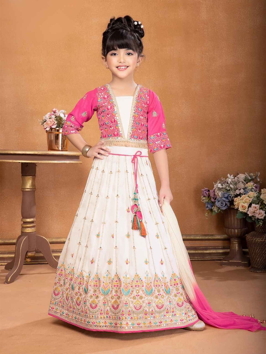 

Lagorii Girls Embroidered Sequinned Lehenga & Blouse With Dupatta, White