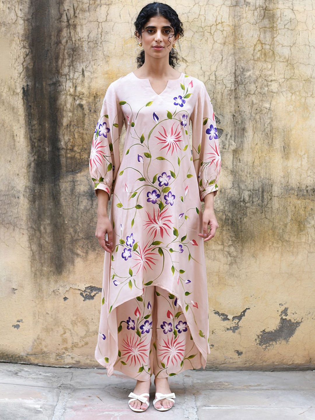 

Rangeelo Women Floral Printed Regular Pure Cotton Kurta with Palazzos, Pink