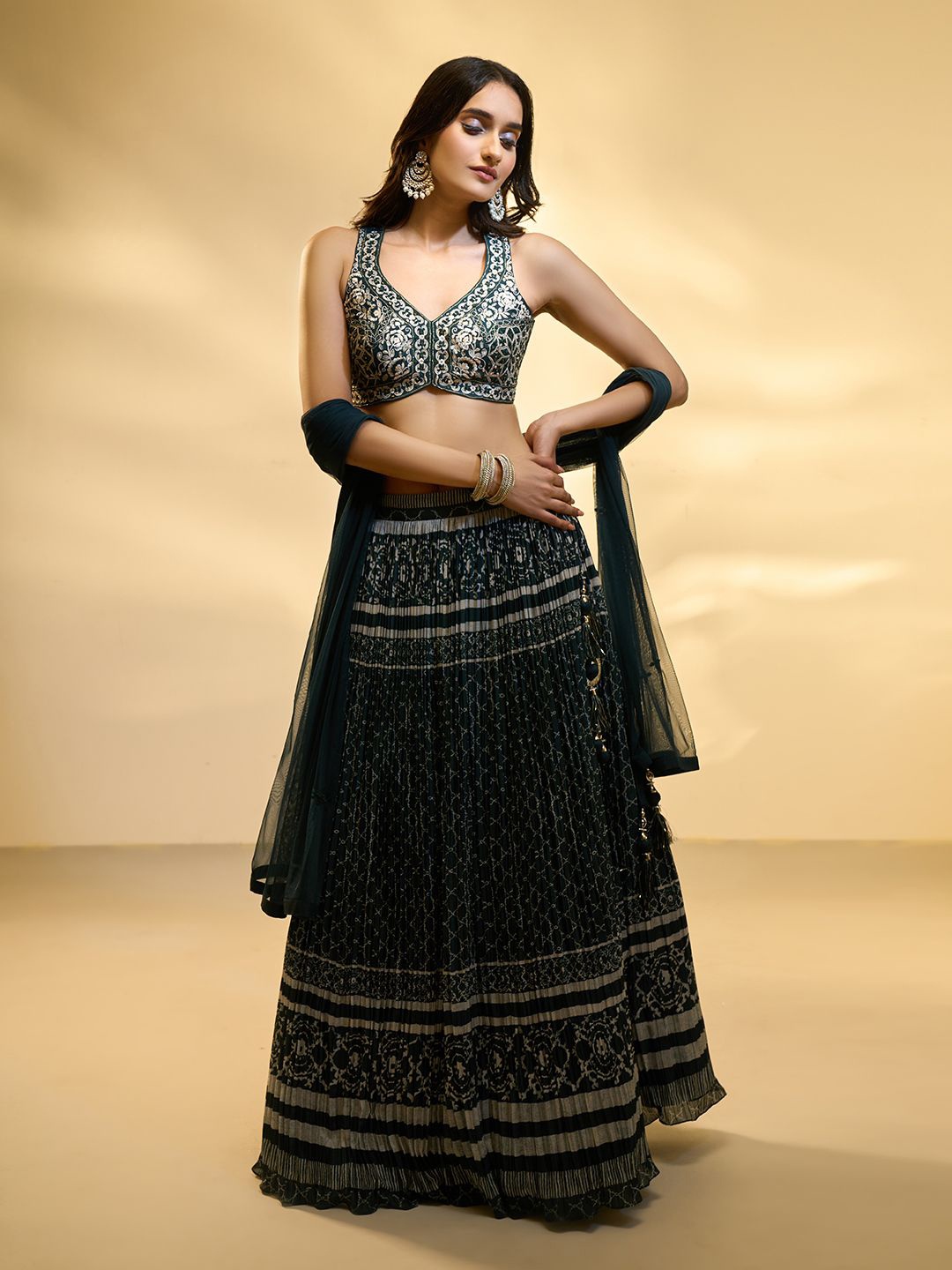 

Alaya Advani Printed Ready to Wear Lehenga & Blouse With Dupatta, Green