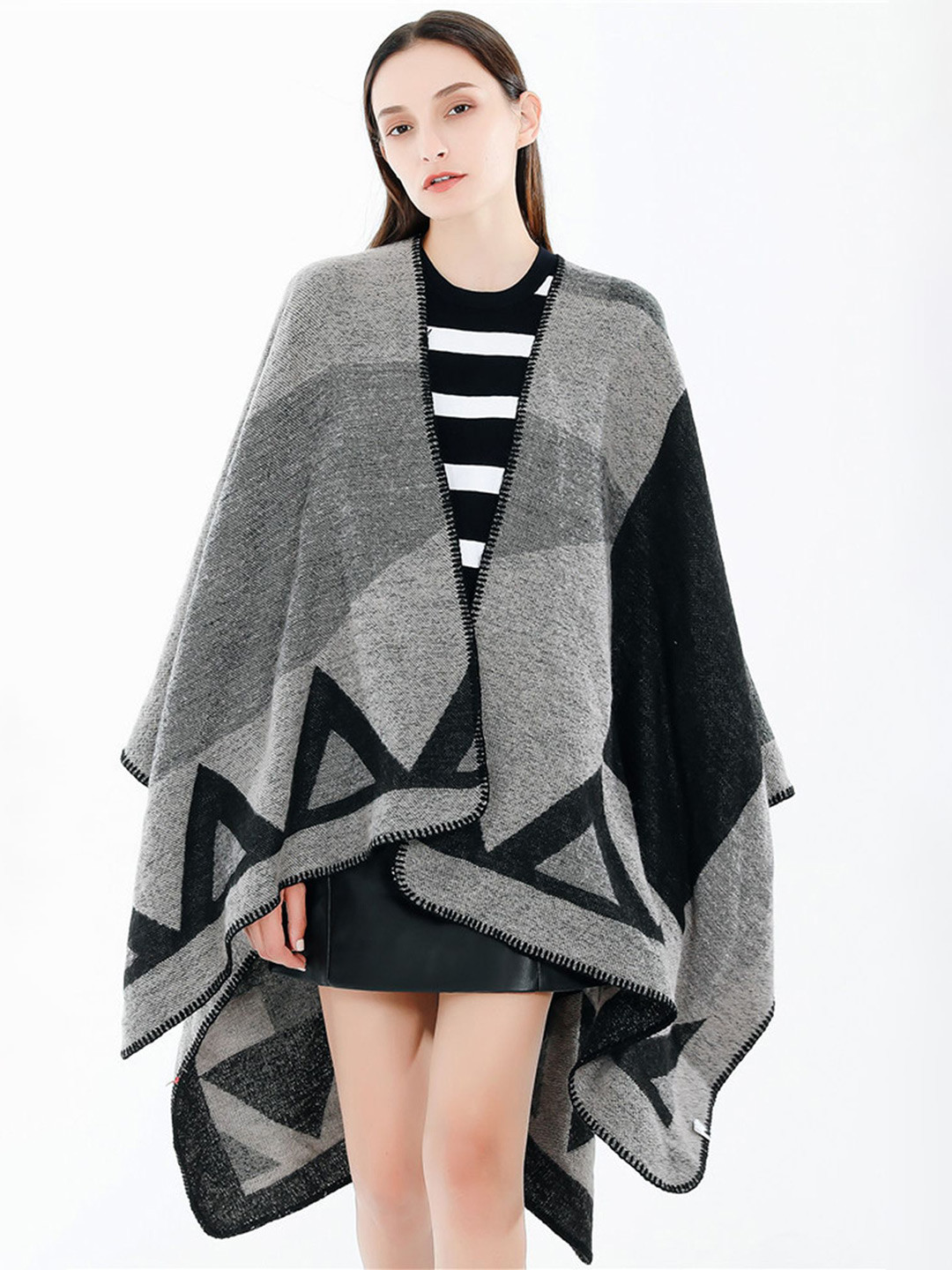 

LULU & SKY Women Printed Longline Shrug, Black
