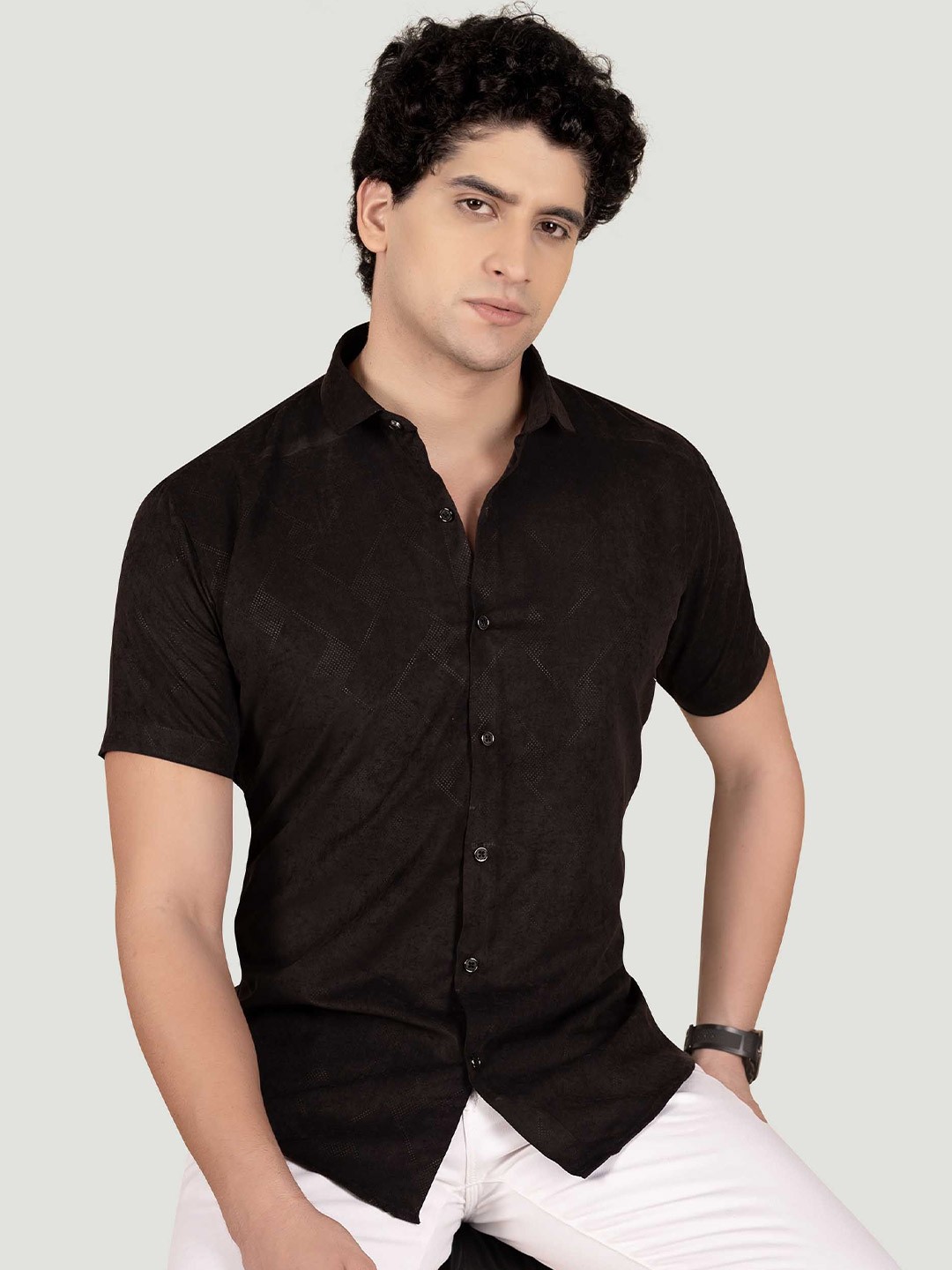 

ALMATY Men Comfort Slim Fit Opaque Printed Casual Shirt, Black