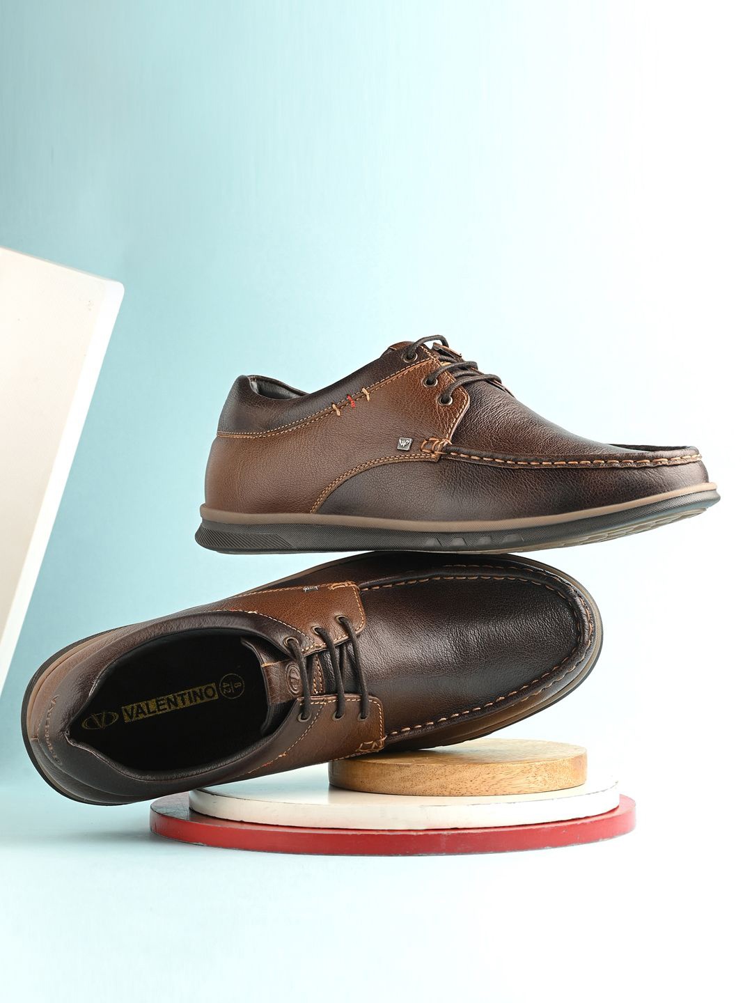 

Valentino Men Colourblocked Moisture Wicking Lace-Up Leather Derbys, Brown