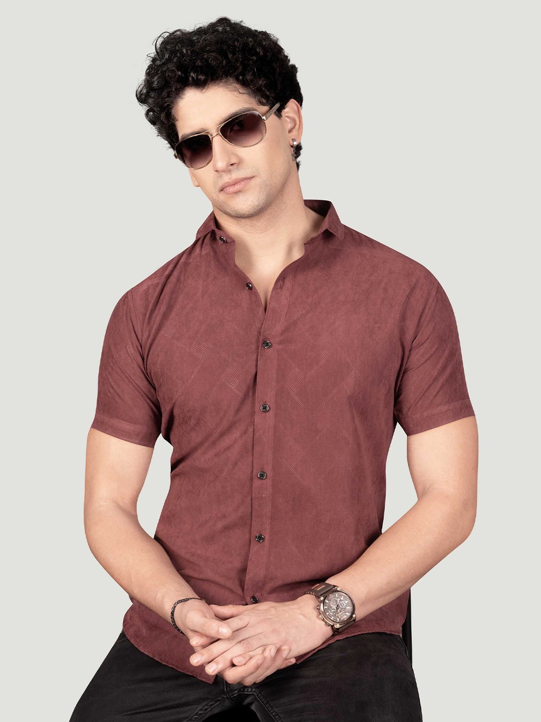 

ALMATY Men Comfort Slim Fit Opaque Casual Shirt, Maroon