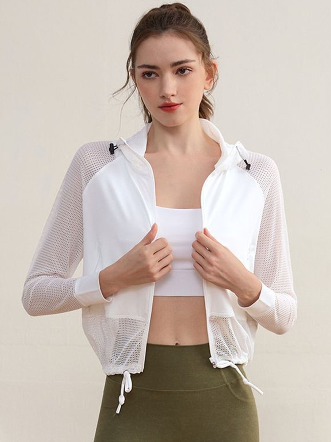 

LULU & SKY Women Colourblocked Crop Tailored Jacket, White