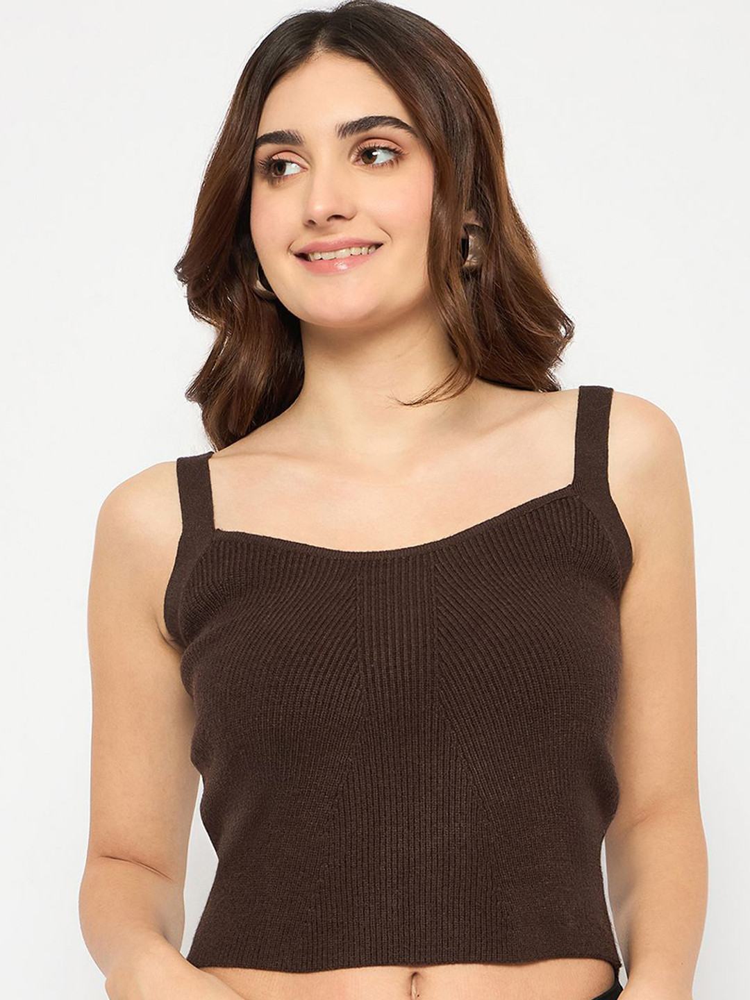 

Madame Women Ribbed Crop Pullover, Coffee brown