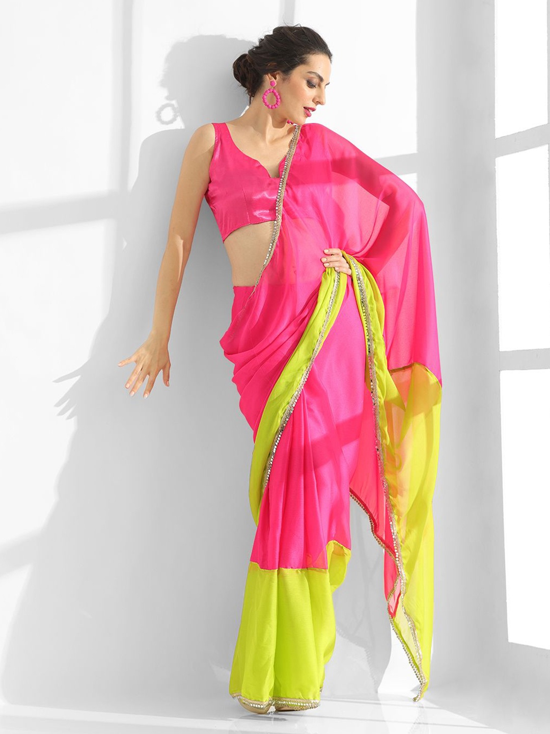 

Kalista Colourblocked Mirror Work Pure Chiffon Saree, Pink
