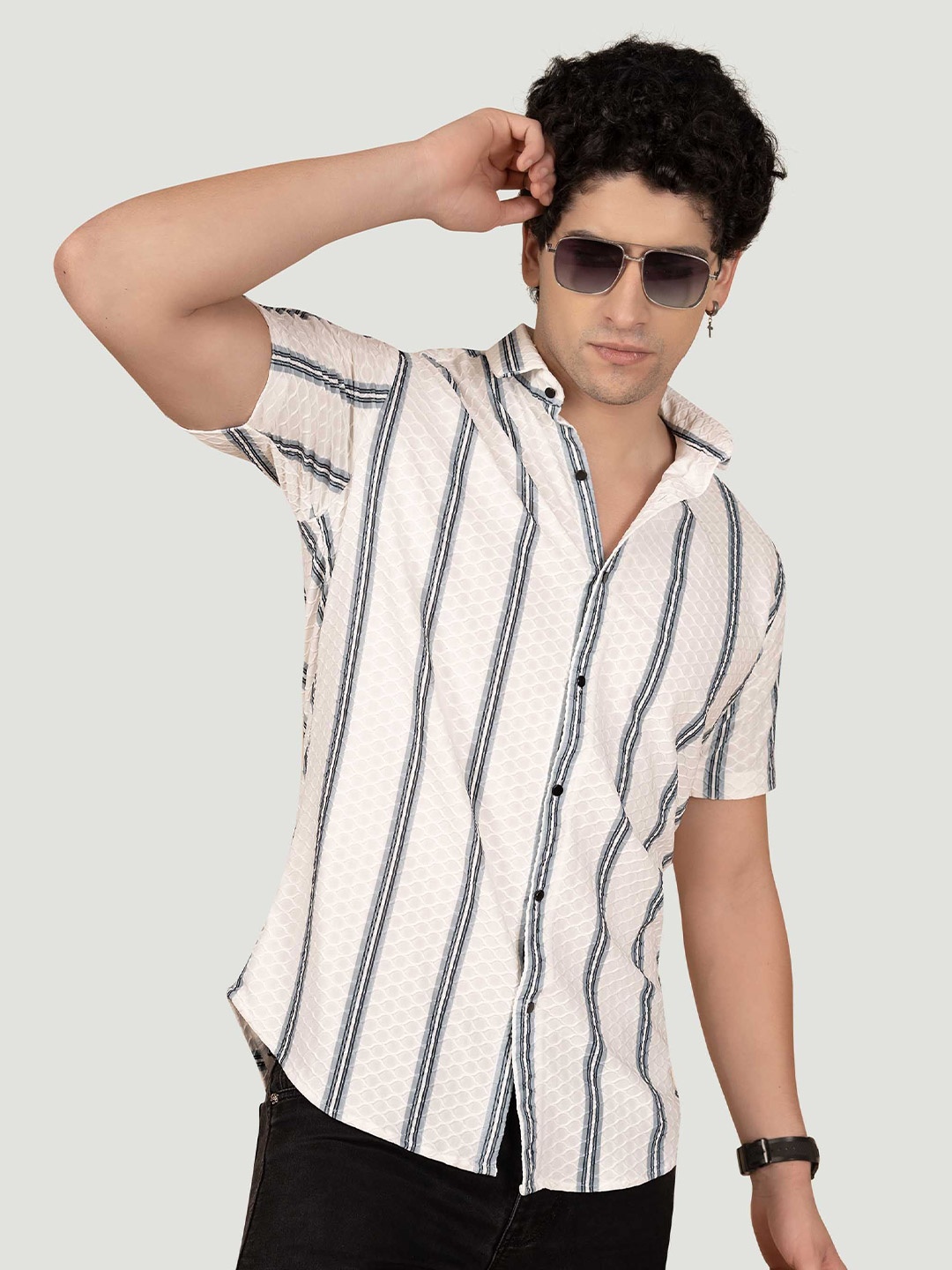 

ALMATY Men Comfort Slim Fit Vertical Striped Casual Shirt, Beige