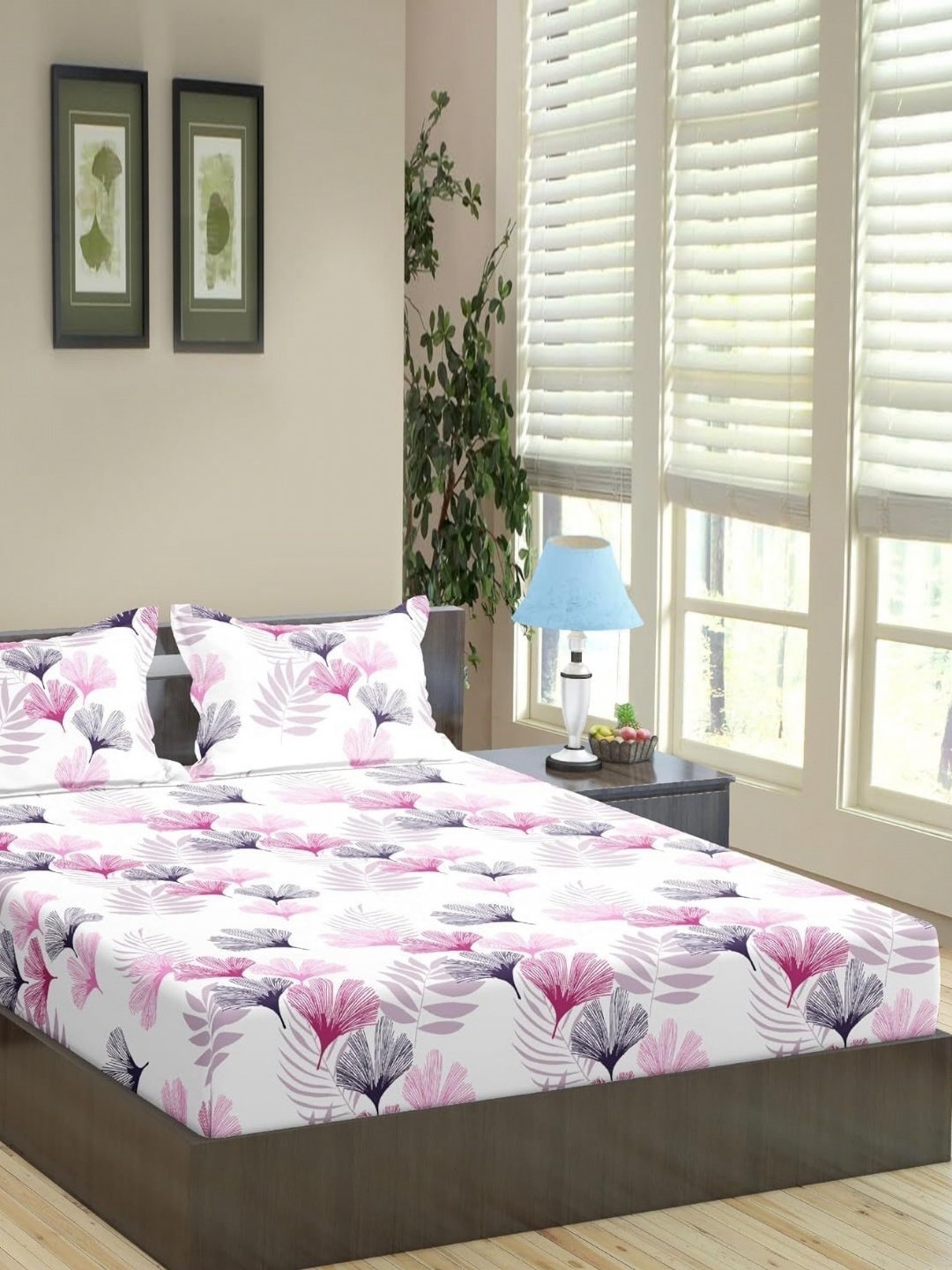 

Trance Home Linen White & Pink Floral 180 TC Cotton King Bedsheet Set-2.74 m x 2.74 m