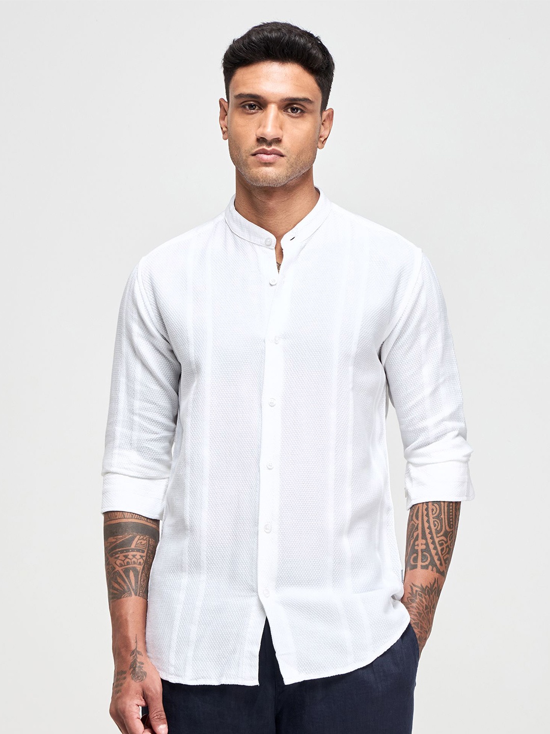 

Red Flame Men Band Collar Textured Cotton Linen Casual Shirt, White