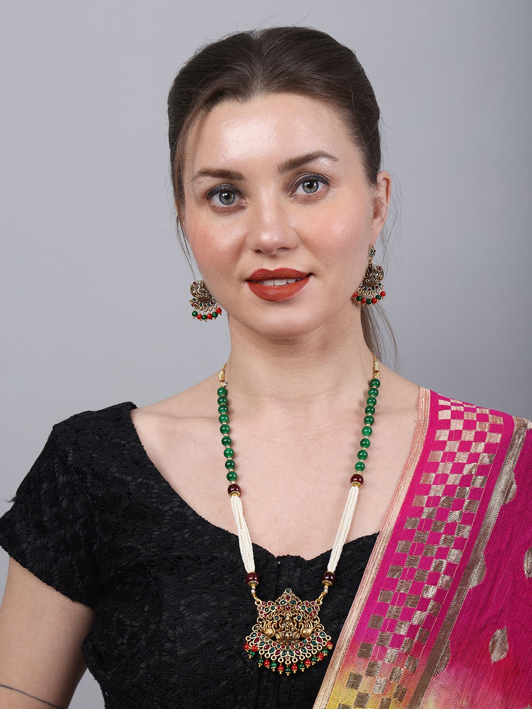 

SUNHARI Stone-Studded & Beaded Oxidised Jewellery Set, Gold