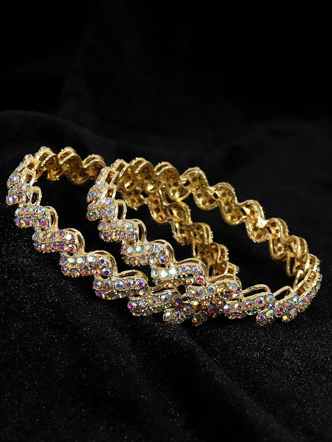 

ZULKA Set Of 2 Alloy Metal Zig-Zag Kada Bangles, Gold