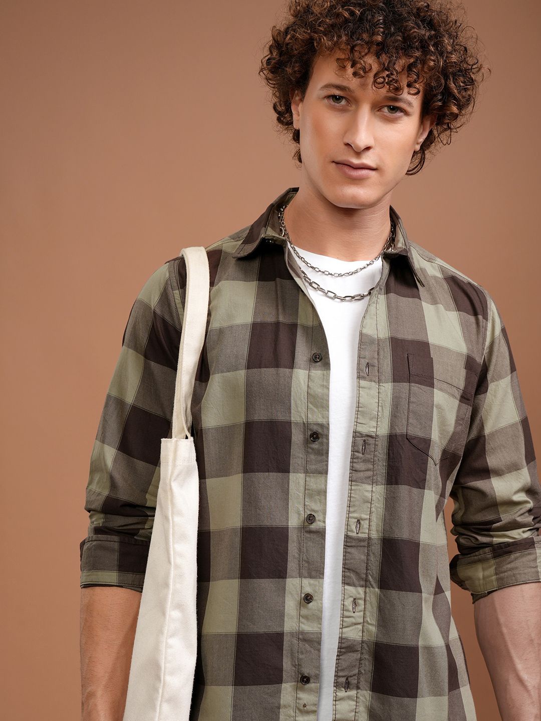 

HIGHLANDER Men Spread Collar Buffalo Checked Cotton Casual Shirt, Brown