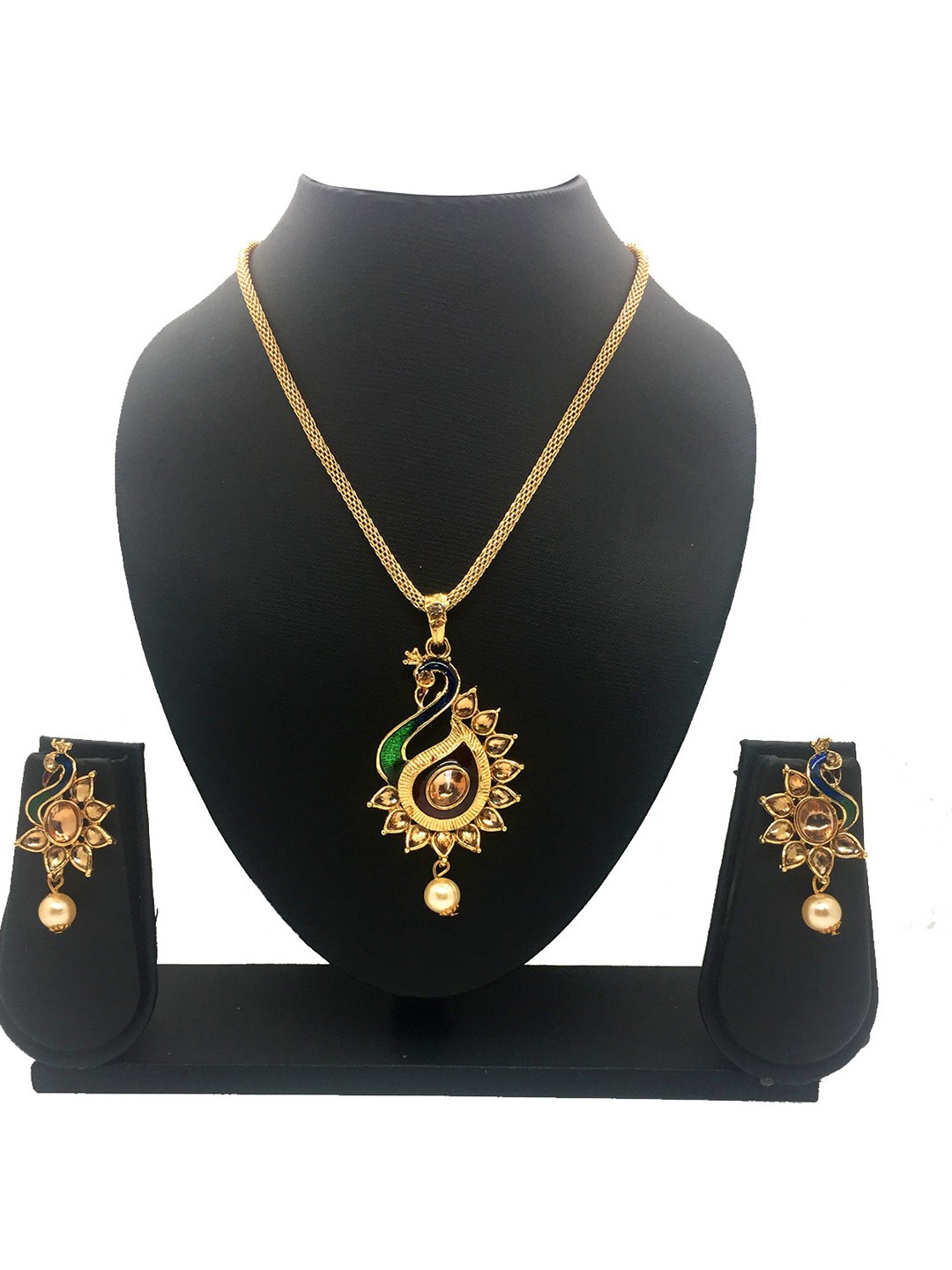 

SUNHARI Gold-Plated Artificial Stones and Beads Studded & Beaded Jewellery Set