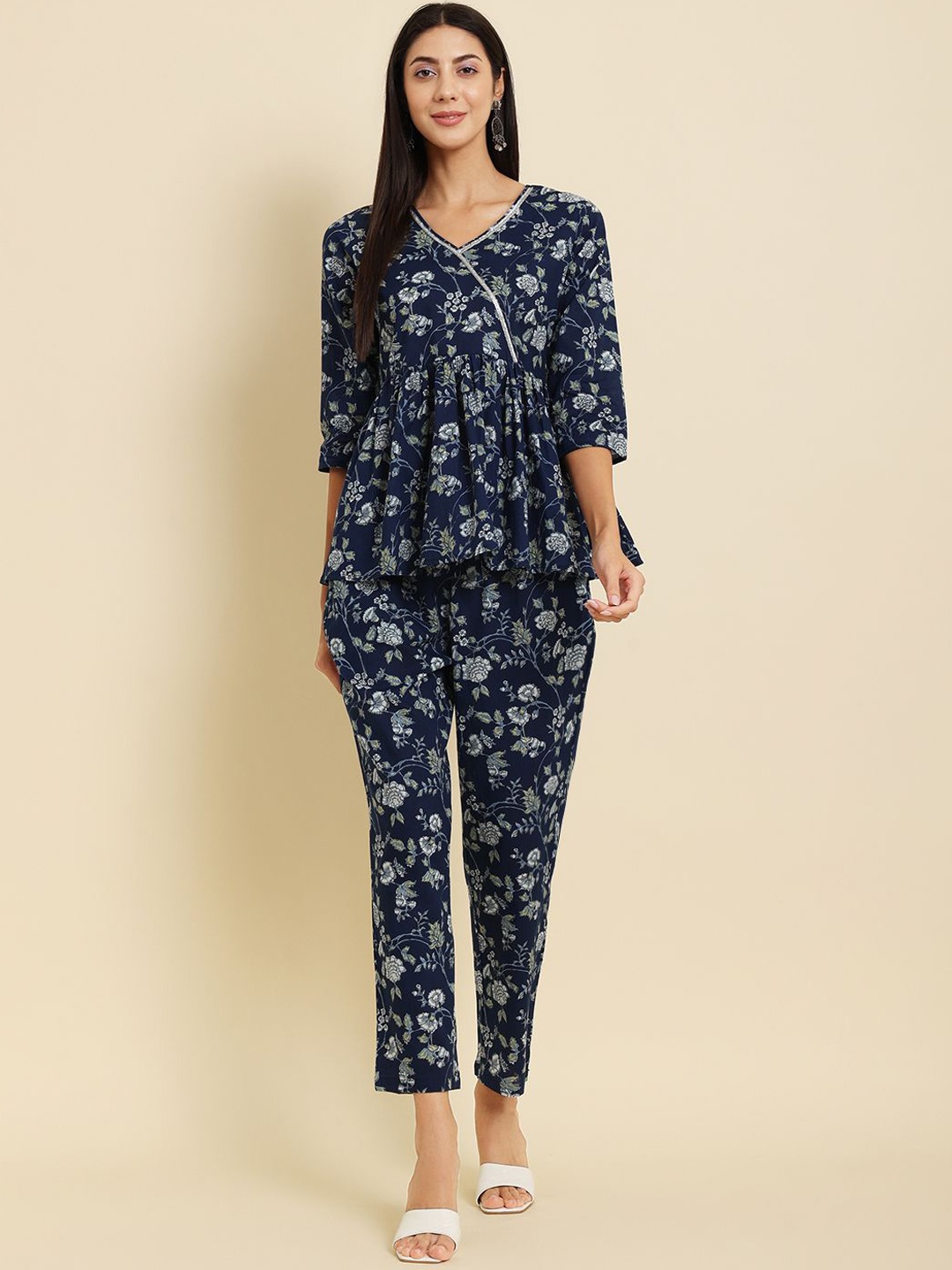 

KALINI Printed V-Neck Three-Quarter Sleeves Pure Cotton Tunic With Trouser, Navy blue