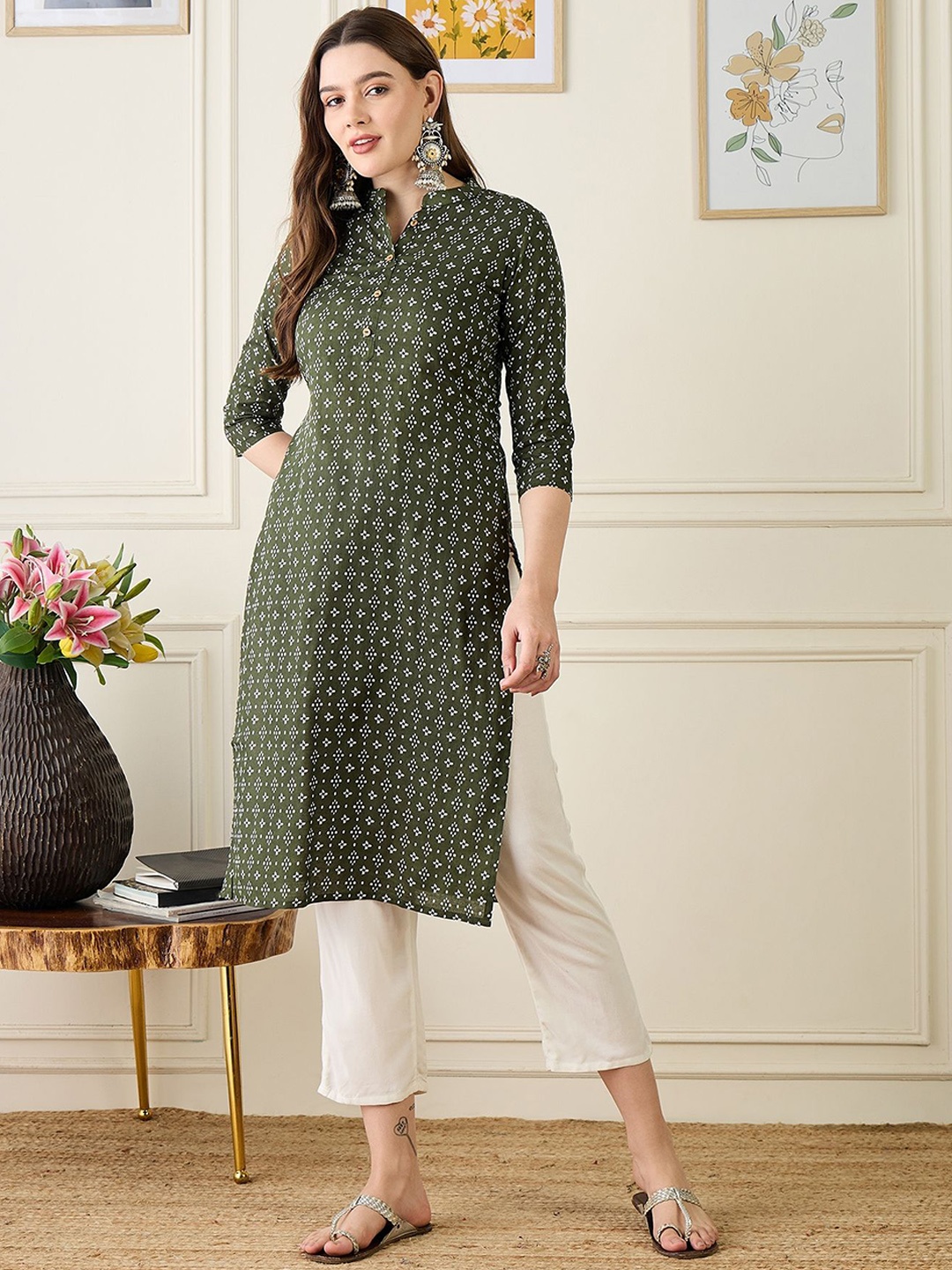 

Anouk Women Geometric Printed Mandarin Collar Straight Kurta, Green