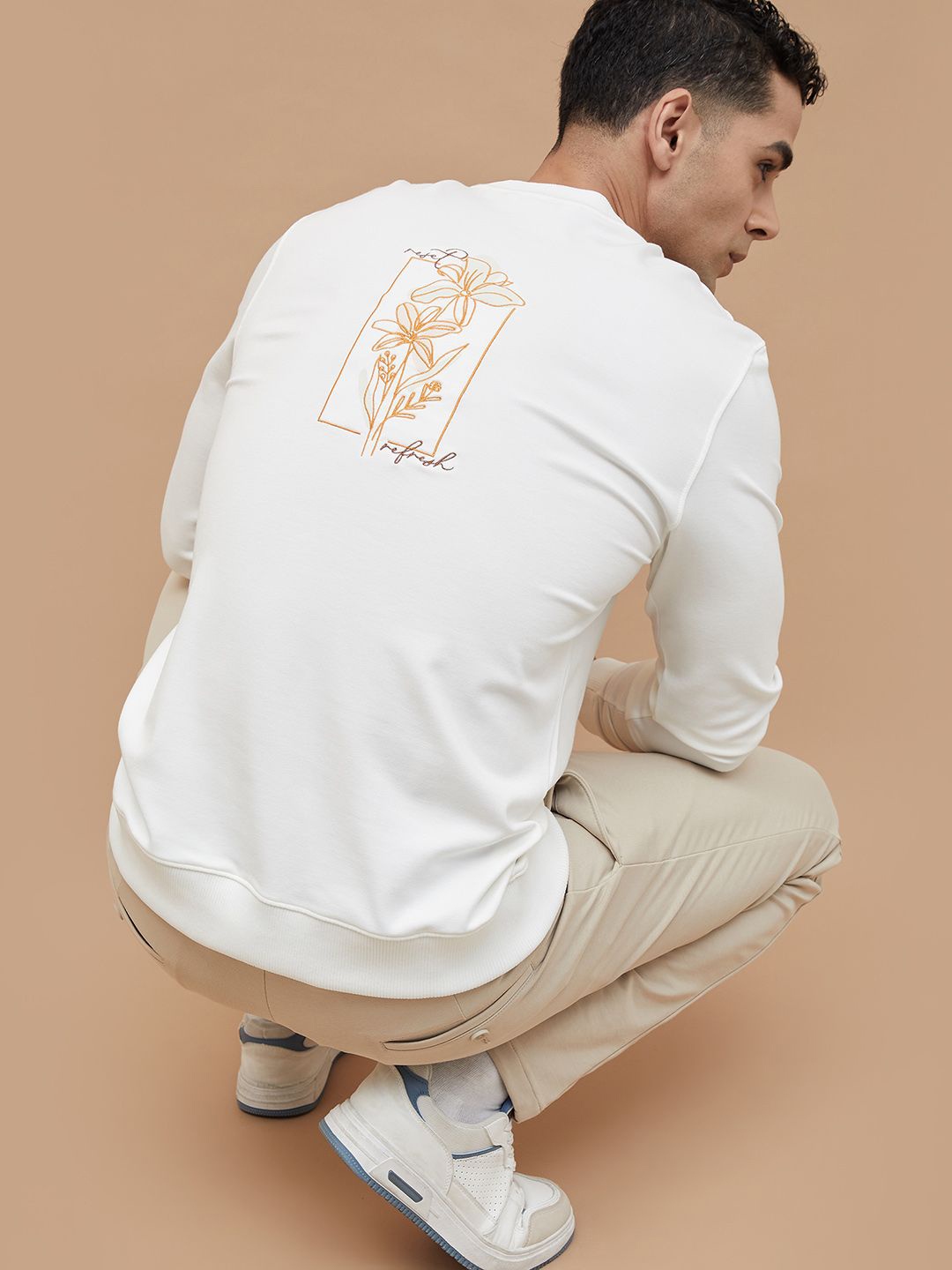 

CODE by Lifestyle Men Embroidered Sweatshirt, White