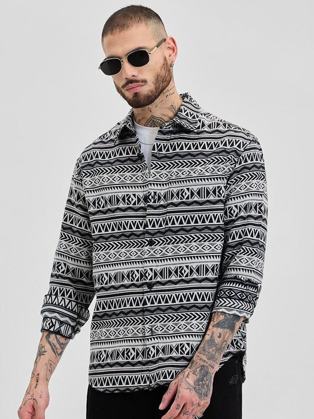 

Snitch Men Geometric Open Front Jacket, Black