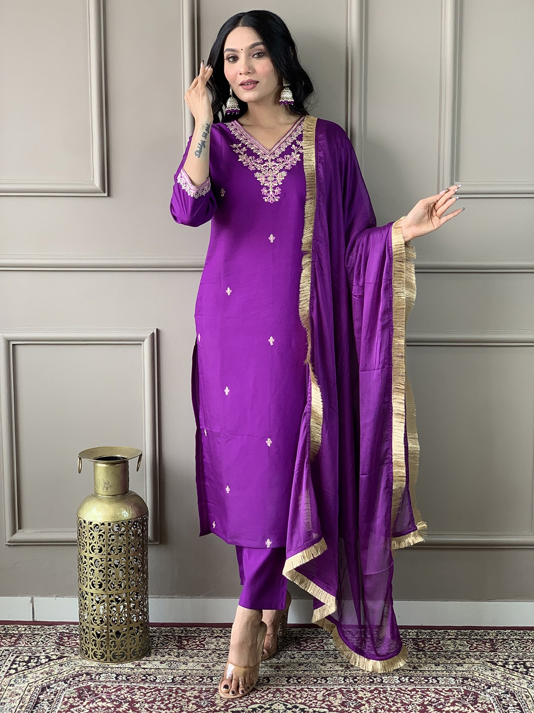 

PARNAVI Floral Embroidered Thread Work Chanderi Silk Kurta with Trouser & Dupatta, Purple