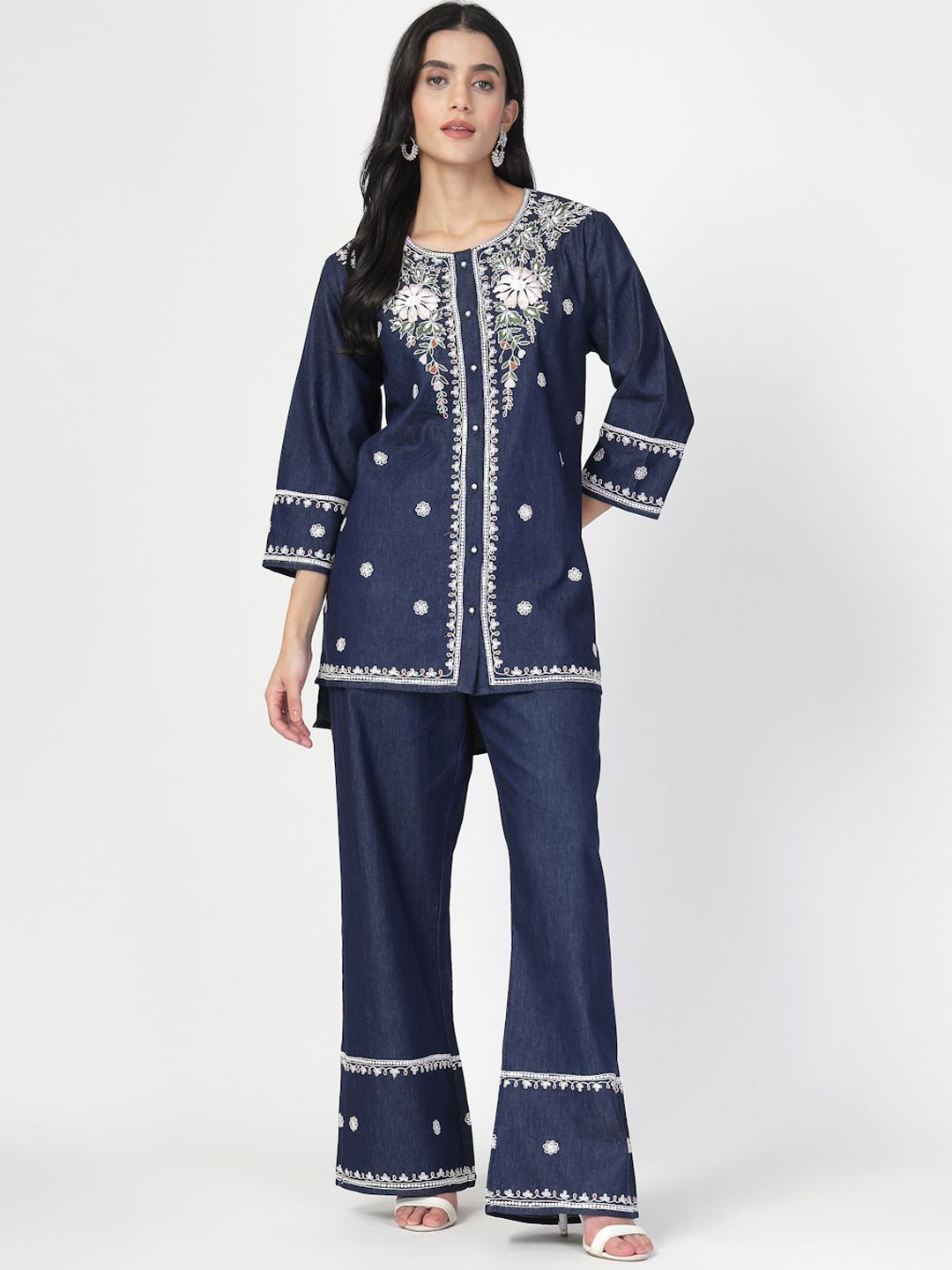 

COSMIC TRIO Embroidered Round Neck Three-Quarter Sleeves Denim Top With Trouser, Navy blue