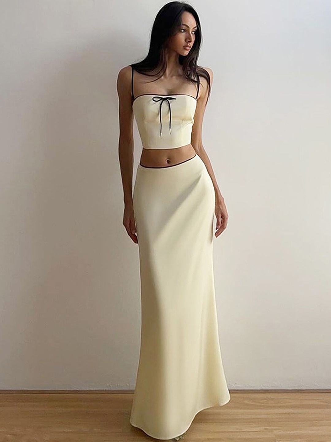 

LULU & SKY Shoulder Straps Top With Skirts, Beige