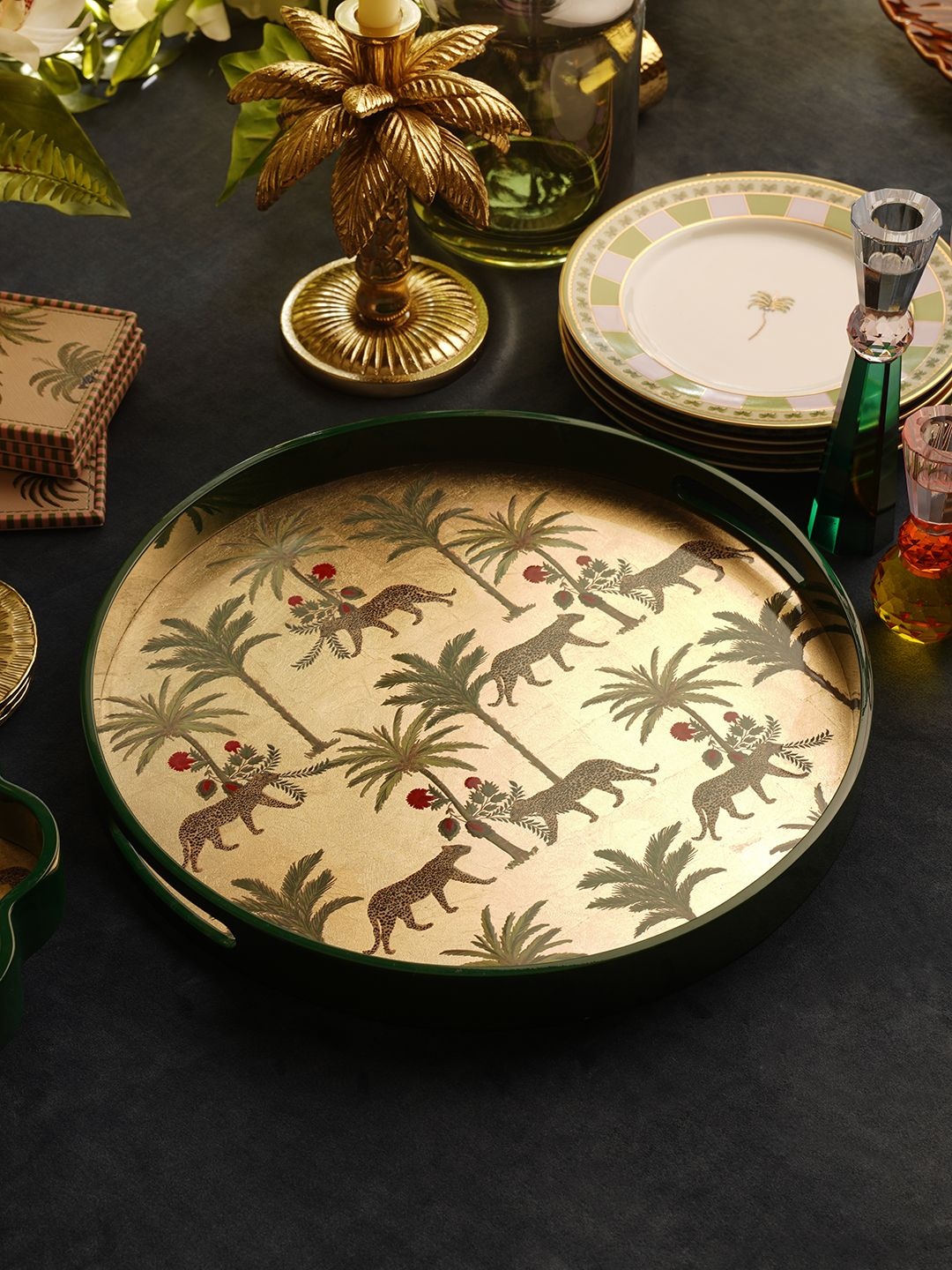 

Pure Home and Living Unisex Green Serving Tray, Gold