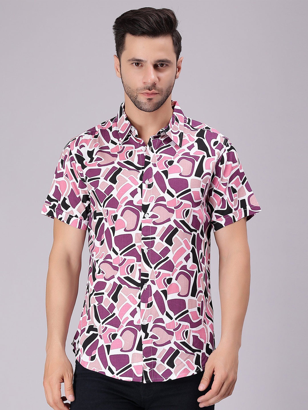 

HERE&NOW Men Comfort Spread Collar Geometric Printed Cotton Casual Shirt, White
