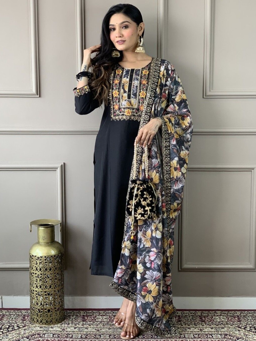 

SHIJILA Floral Embroidered Round Neck Regular Sequinned Kurta With Trouser With Dupatta, Black