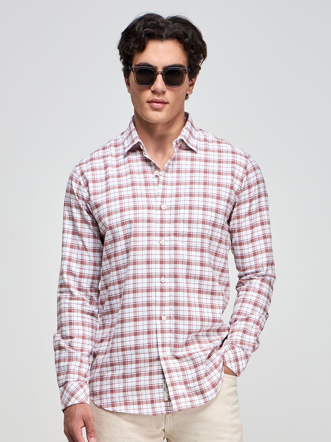 

Red Flame Men Spread Collar Tartan Checked Cotton Casual Shirt, Brown
