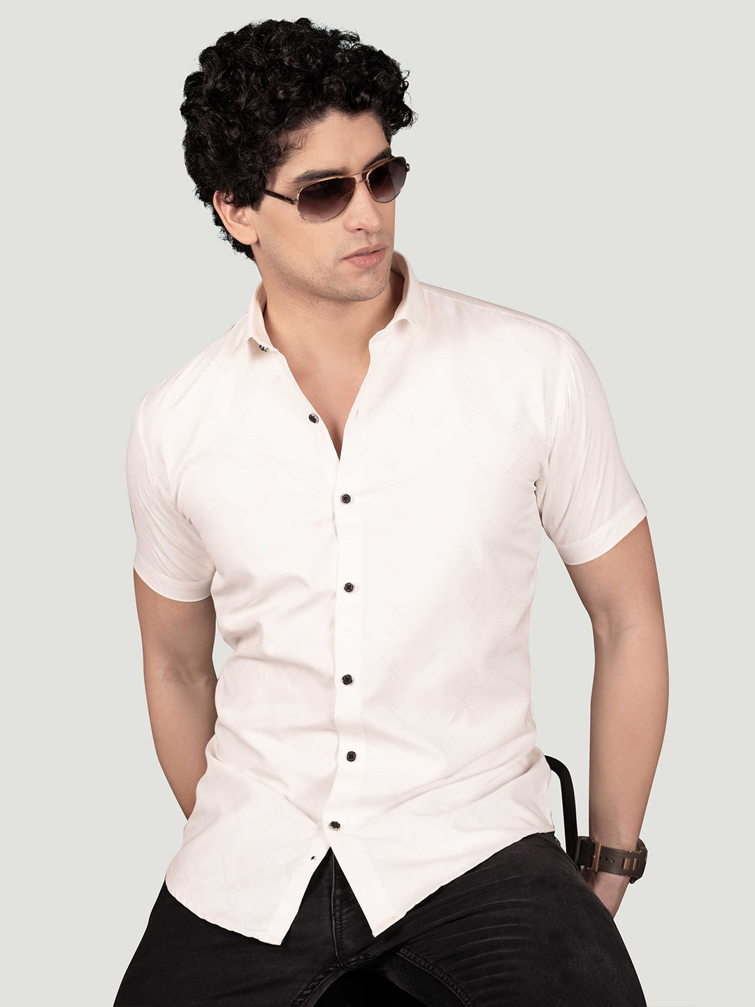 

ALMATY Men Comfort Slim Fit Solid Casual Shirt, White