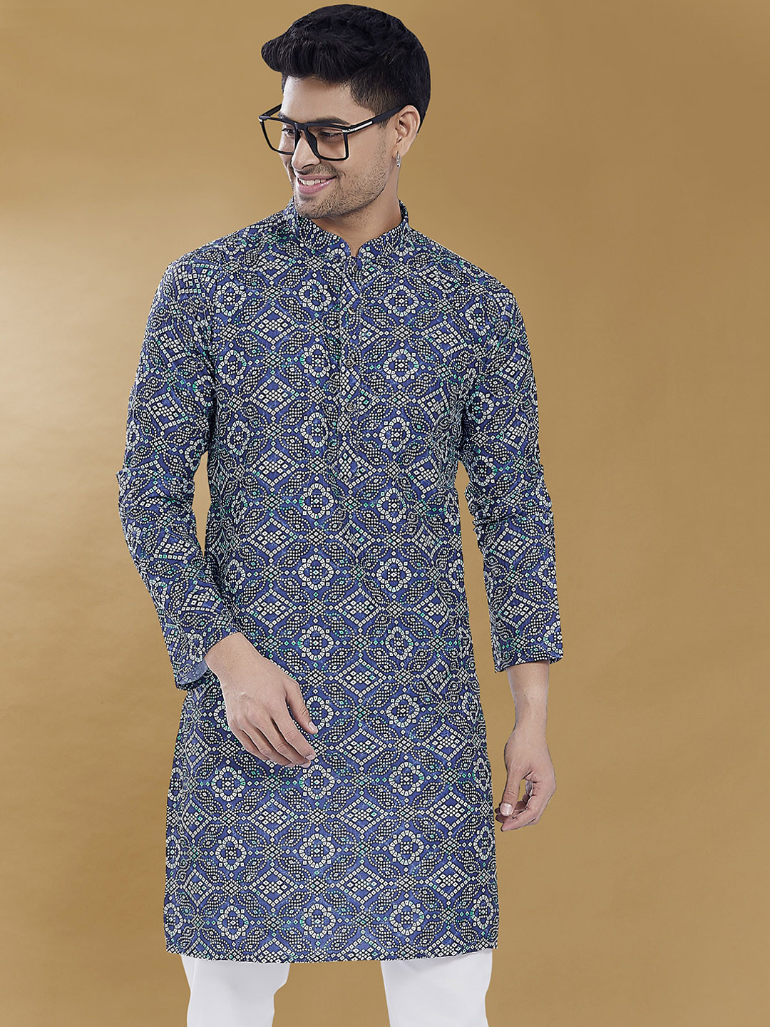 

DIVISIVE Bandhani Printed Mandarin Collar Long Sleeves Regular Straight Kurta, Navy blue