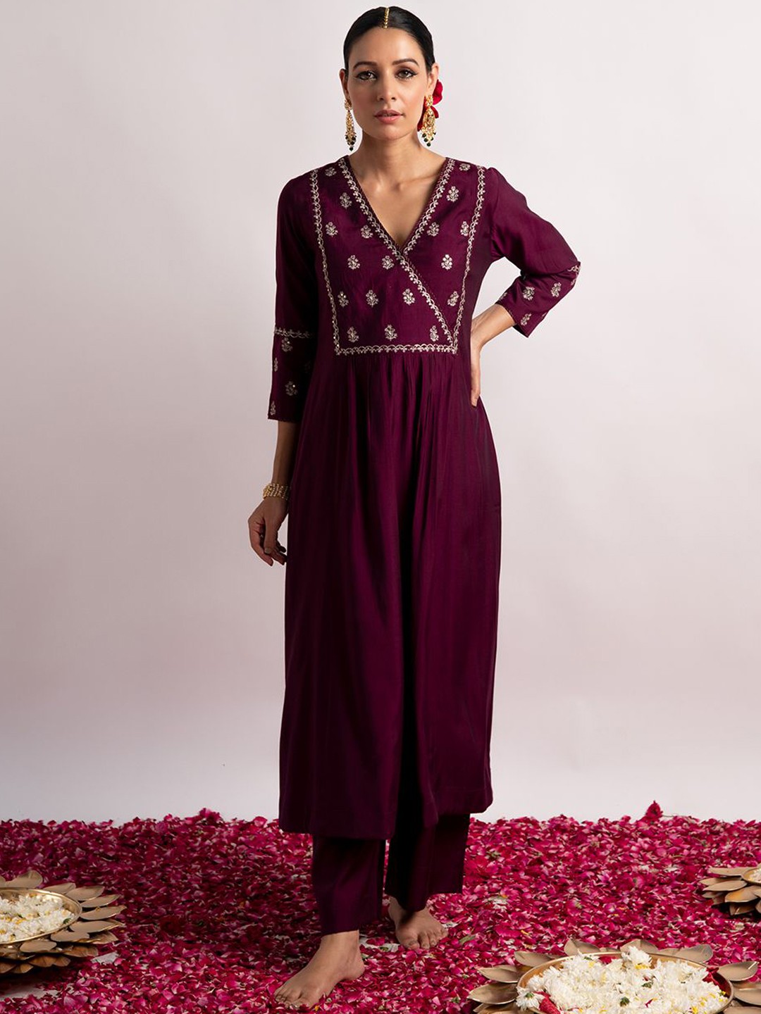 

Ekohum Floral Embroidered A-Line Kurta with Palazzos, Burgundy