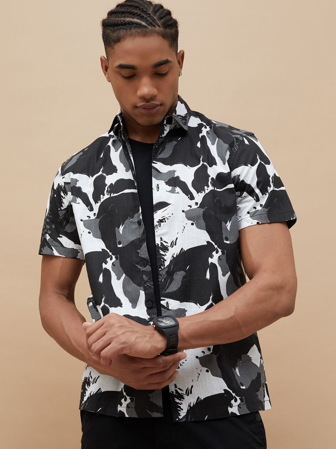 

Forca Men Spread Collar Abstract Printed Cotton Casual Shirt, White
