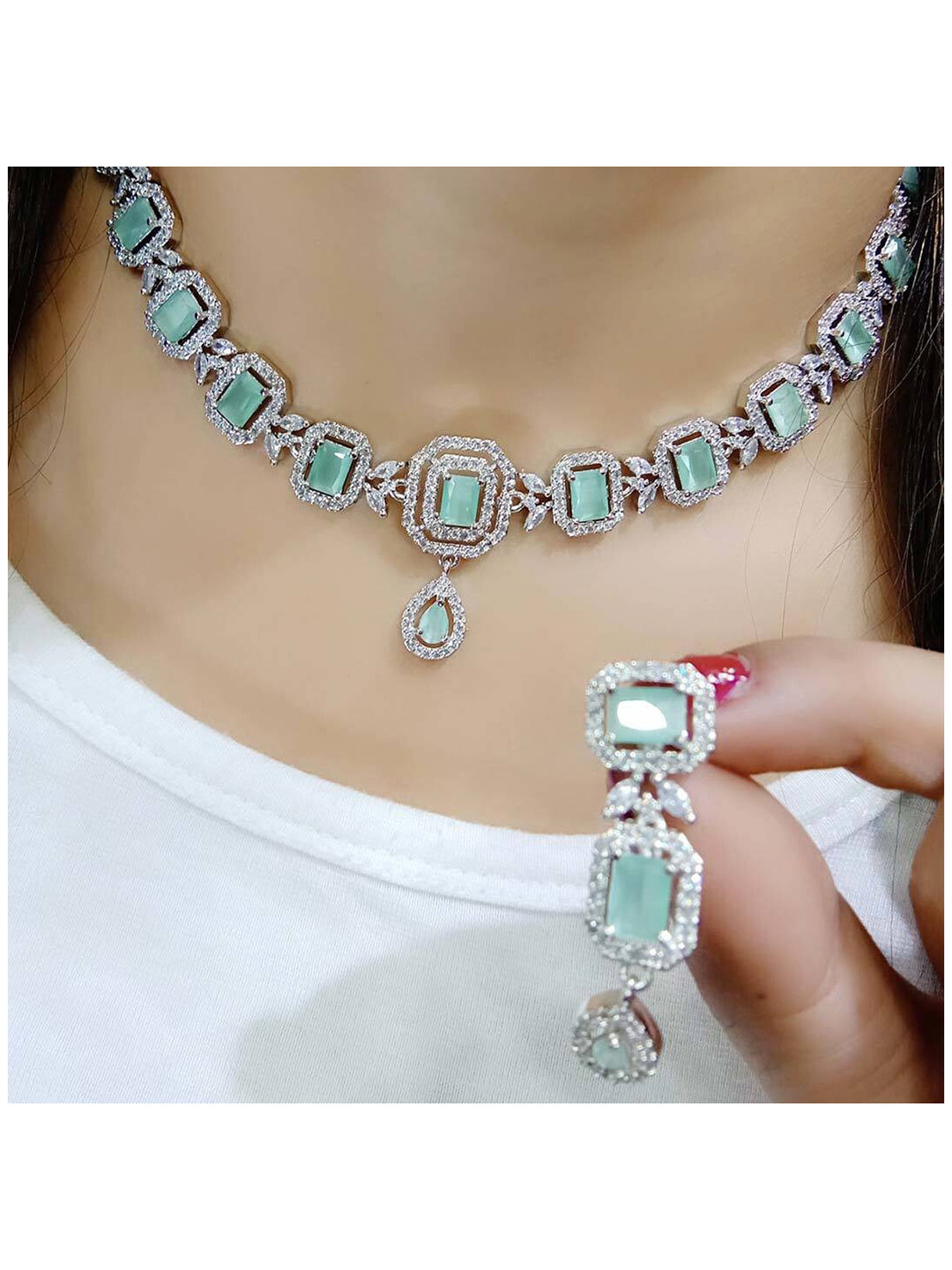 

SUNHARI Silver Plated Stones Studded Jewellery Set