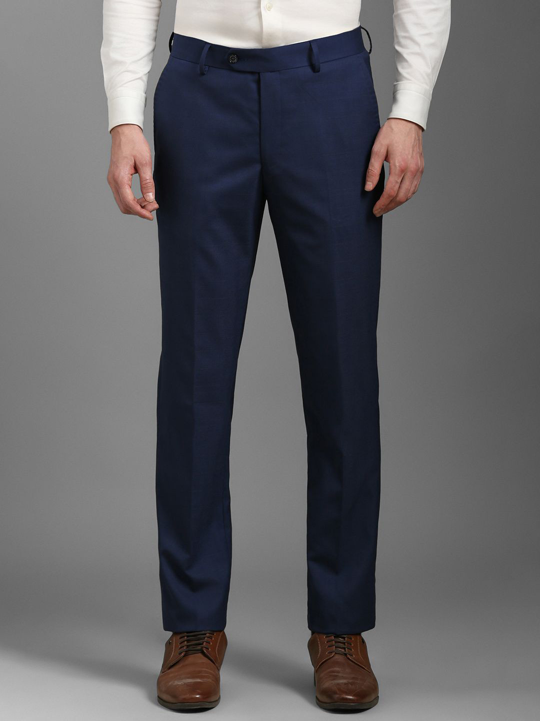 

Louis Philippe Men Slim Fit Trousers, Navy blue