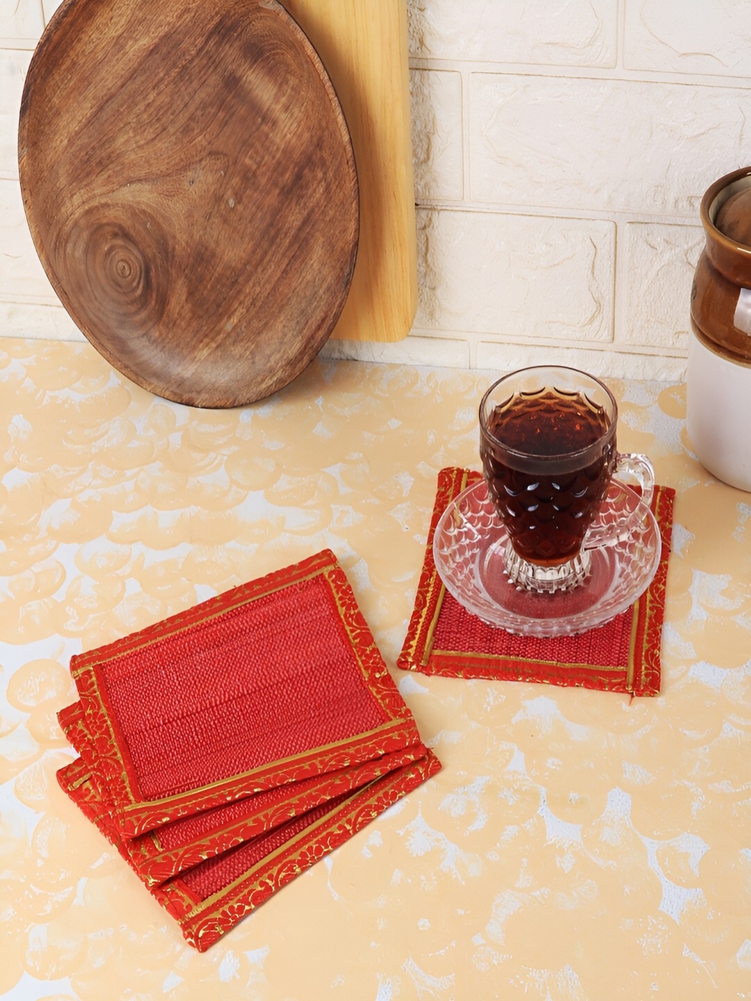 

Silpakarman 4-Pcs Red Bamboo Square Coasters