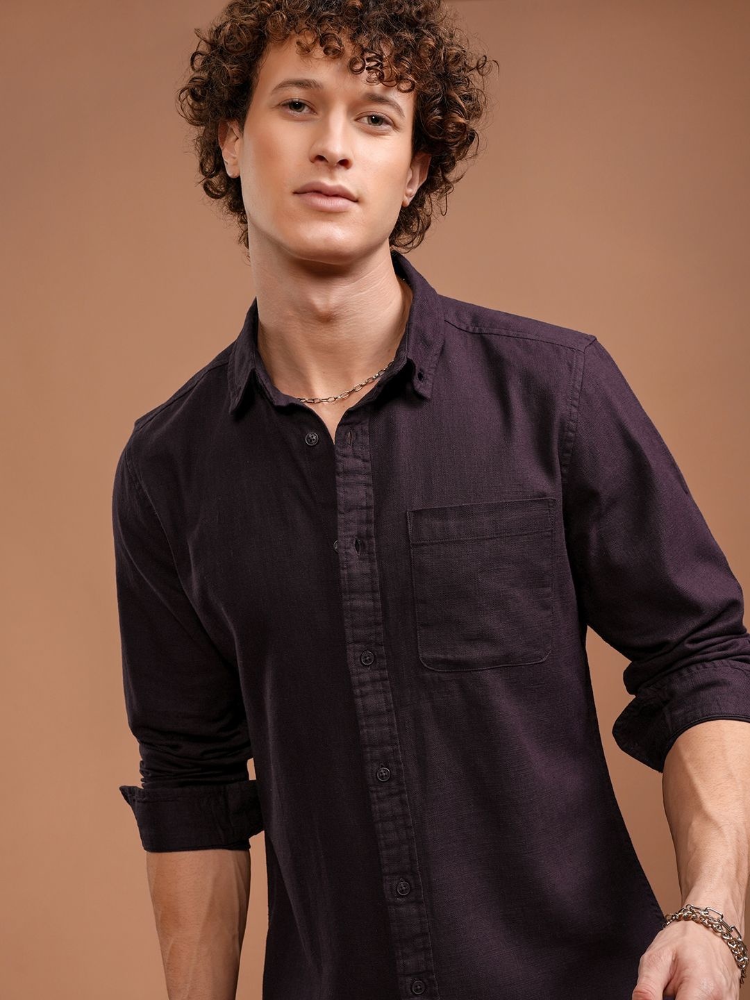 

HIGHLANDER Men Button-Down Collar Solid Cotton Casual Shirt, Burgundy