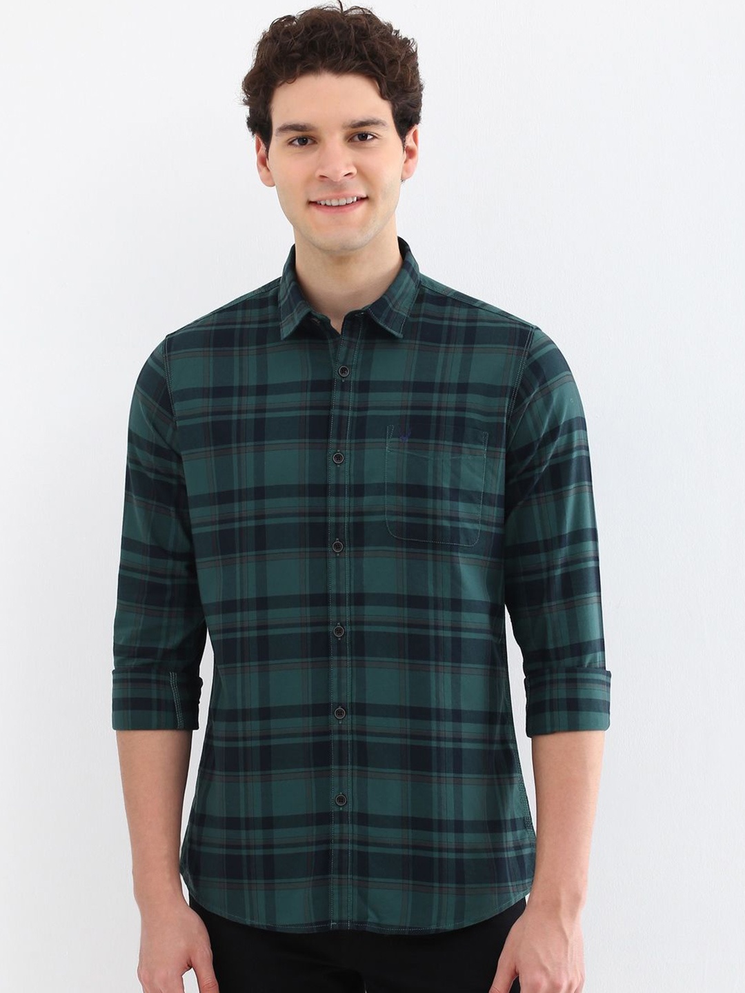 

Allen Solly Men Custom Spread Collar Checked Cotton Casual Shirt, Green