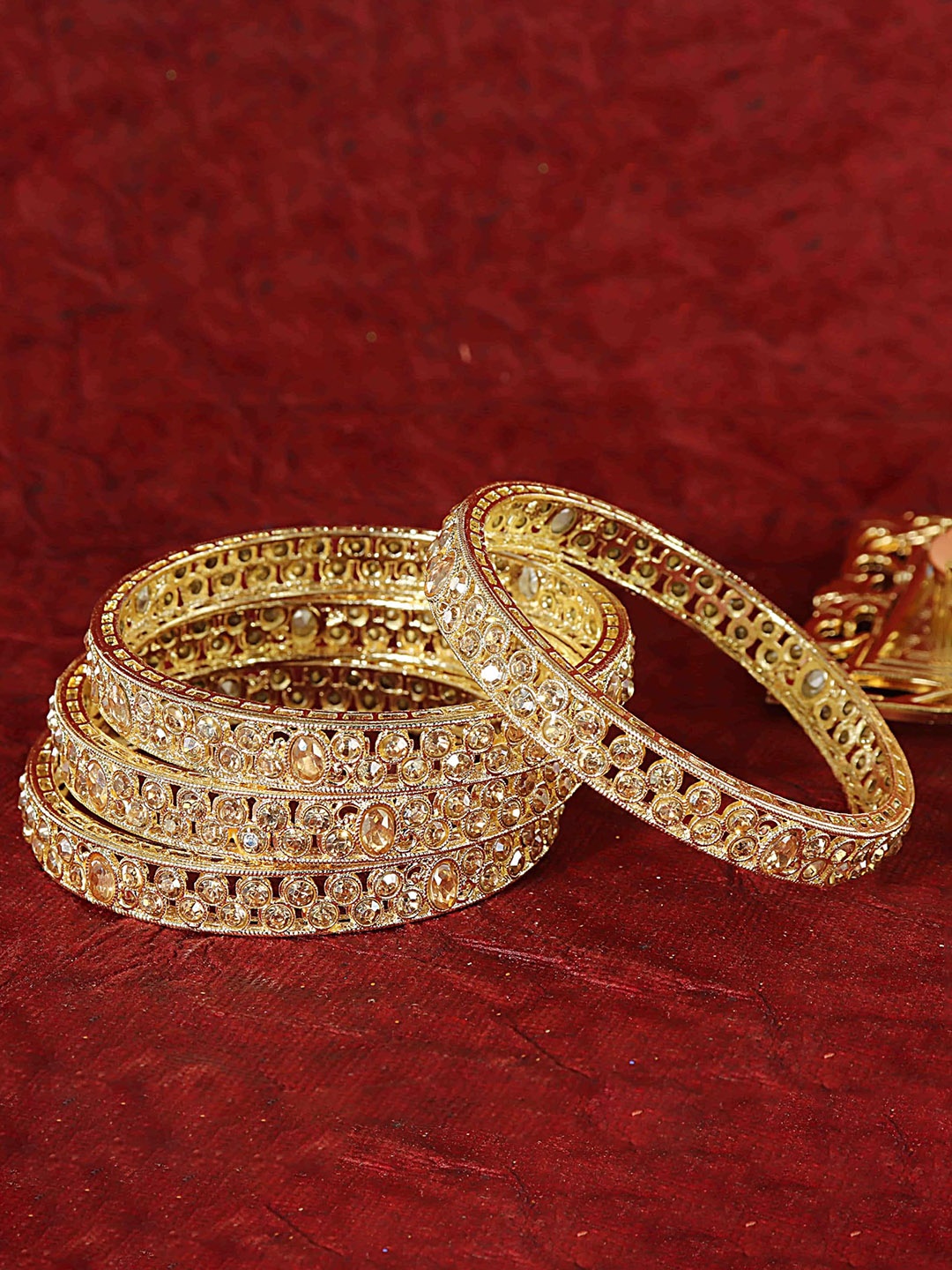 

ZULKA Set Of 4 Gold-Plated Kundan Stone Studded Bangles