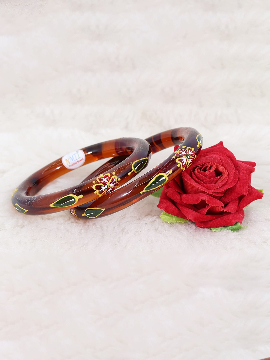 

ZULKA Set of 2 Glass with Flowers and Leaf Printed Kada, Red